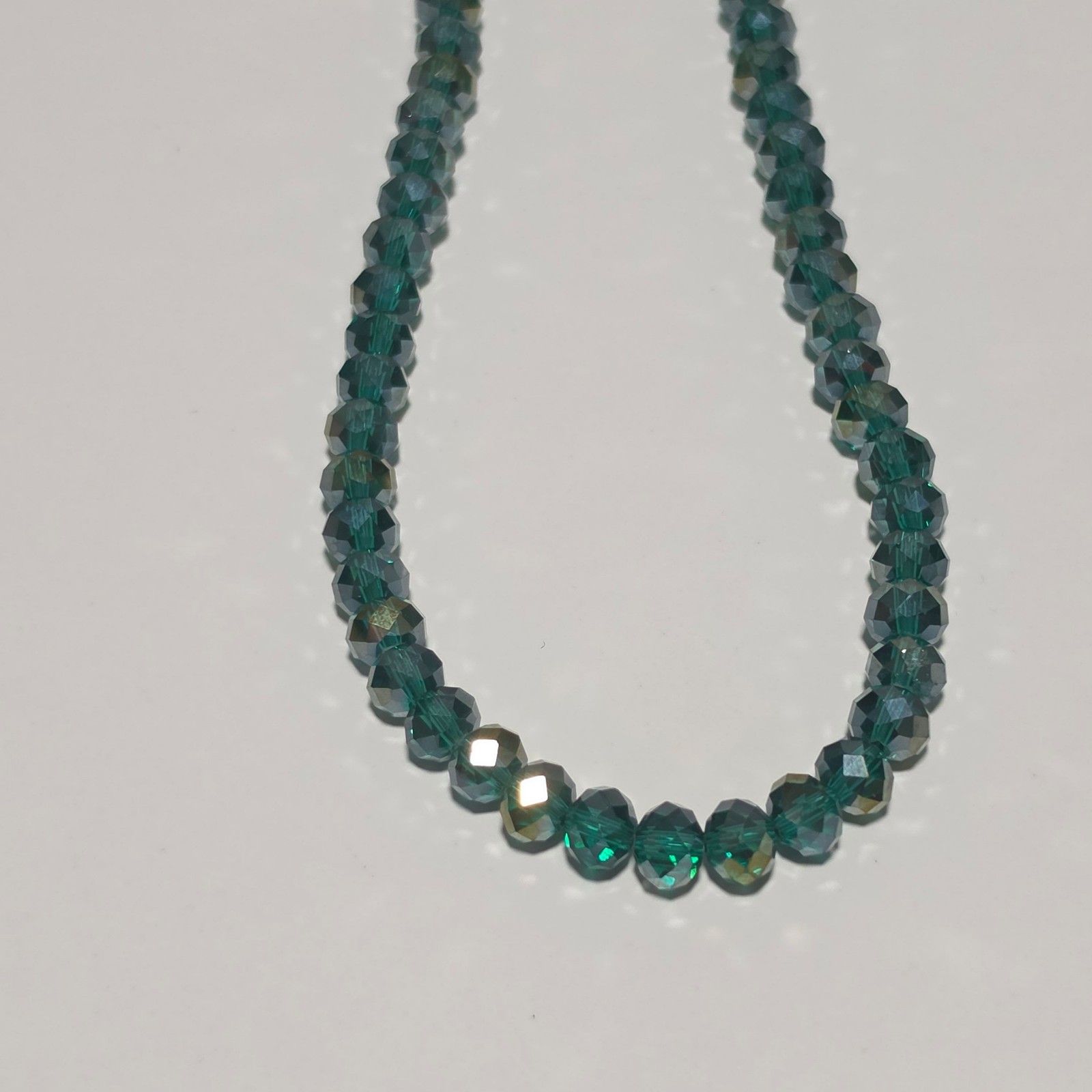 Beautiful Green Crystal Beaded Necklace. B3 image 2