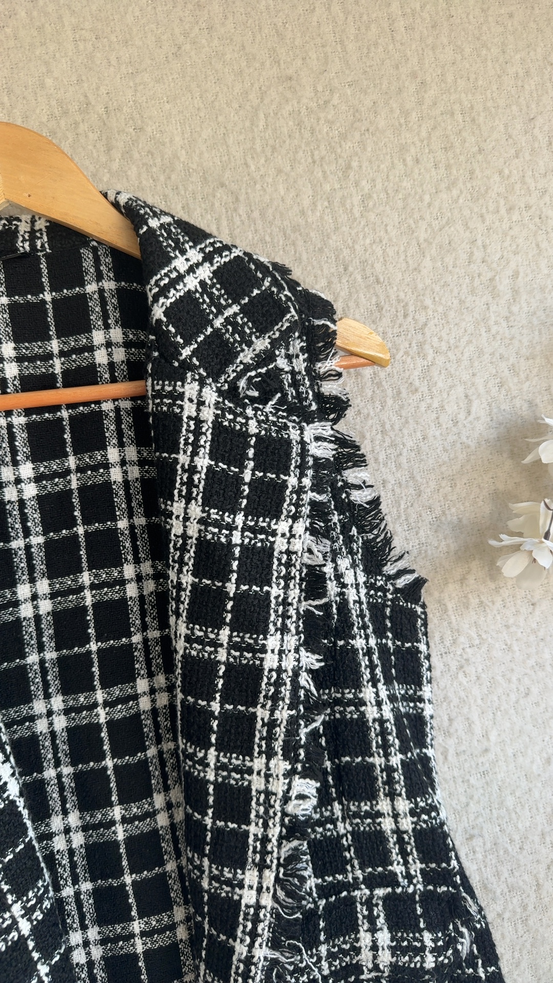 Shein Black & White Checked Sleeveless Tweed Vest UK Small Chic Stylish image 2