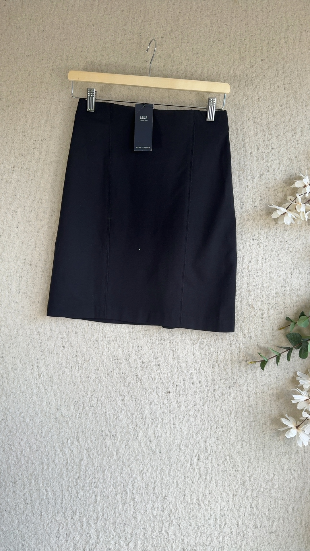 M&S Black Stretch Pencil Skirt UK 6 Elegant Classic Office Wear