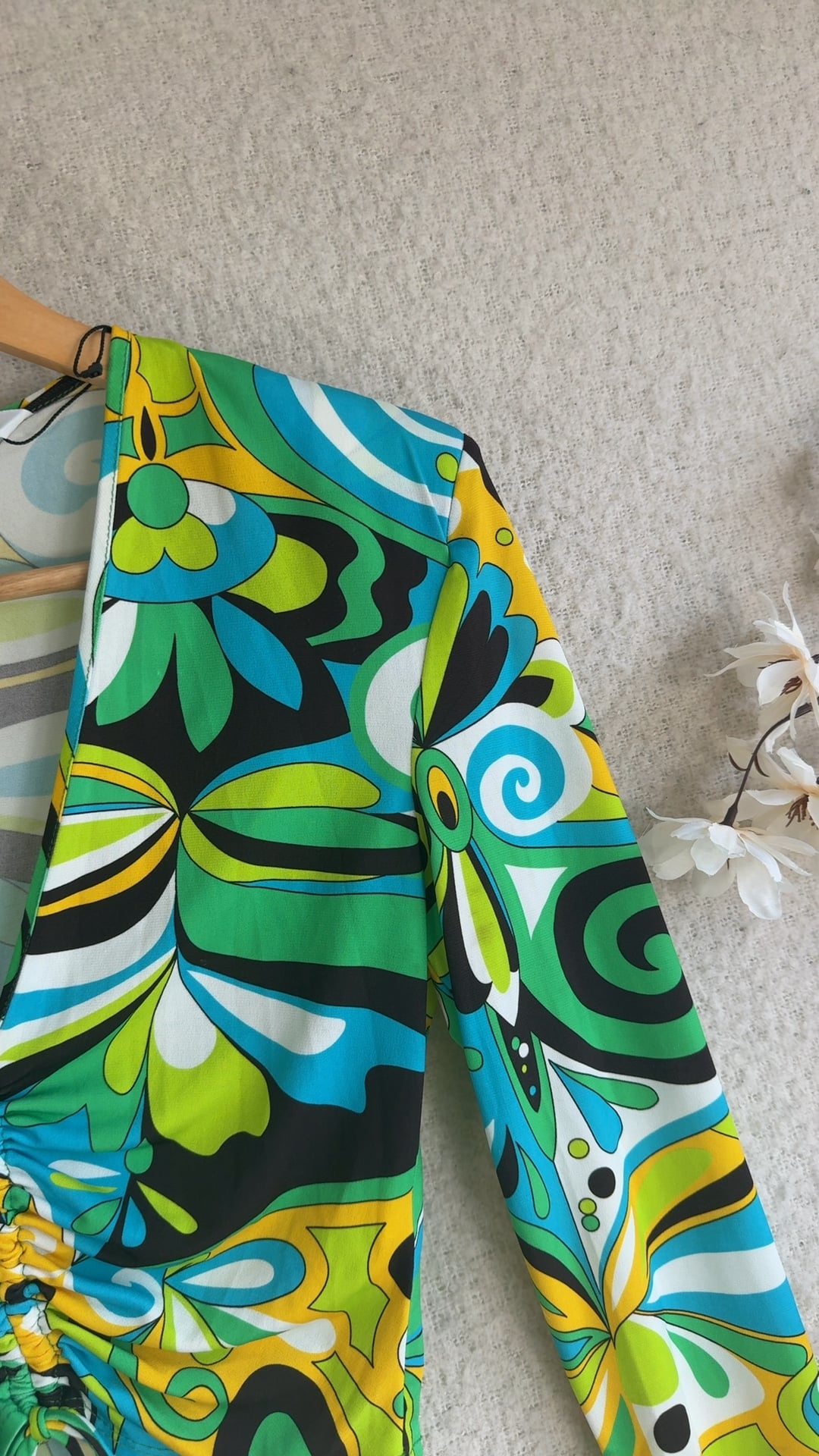 Zara Multi Colour Abstract Print Long Sleeve Crop Top UK Small V Neck image 2