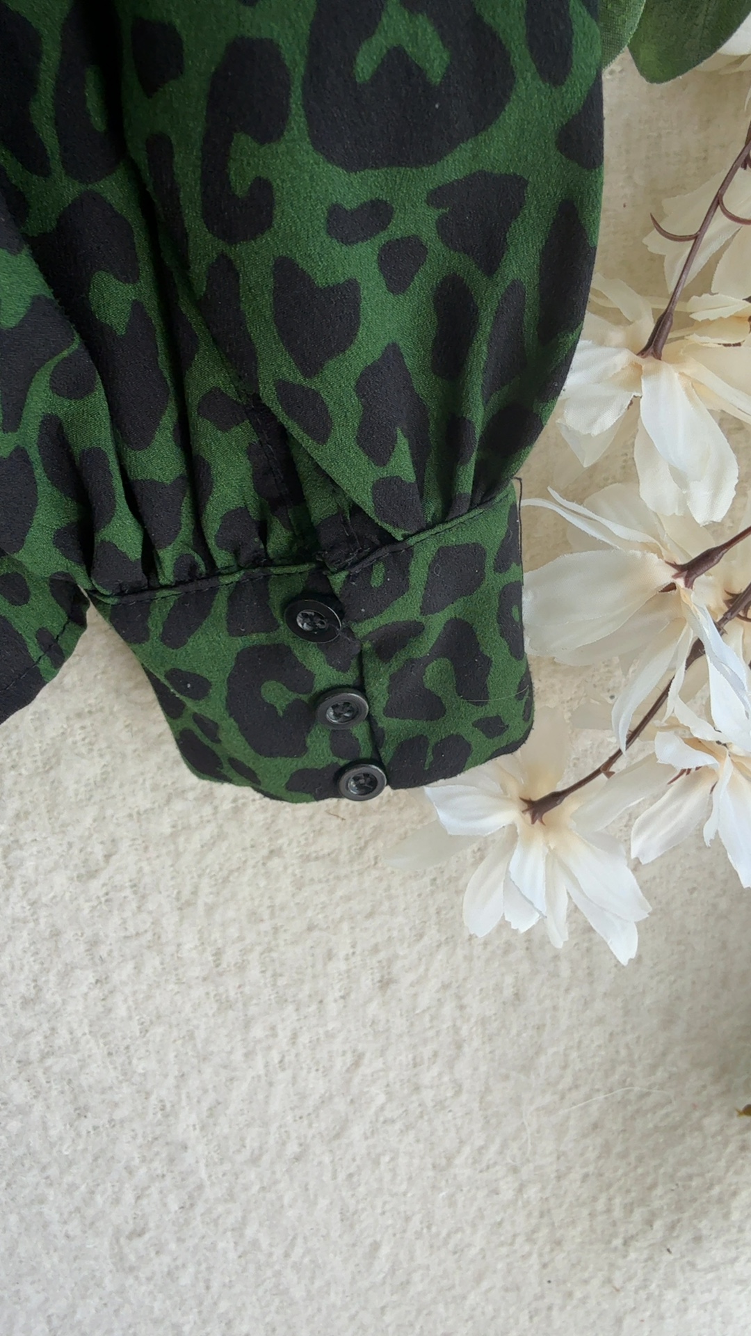 AX Paris Green & Black Leopard Print Blouse UK 12 Stylish Elegant Top image 5