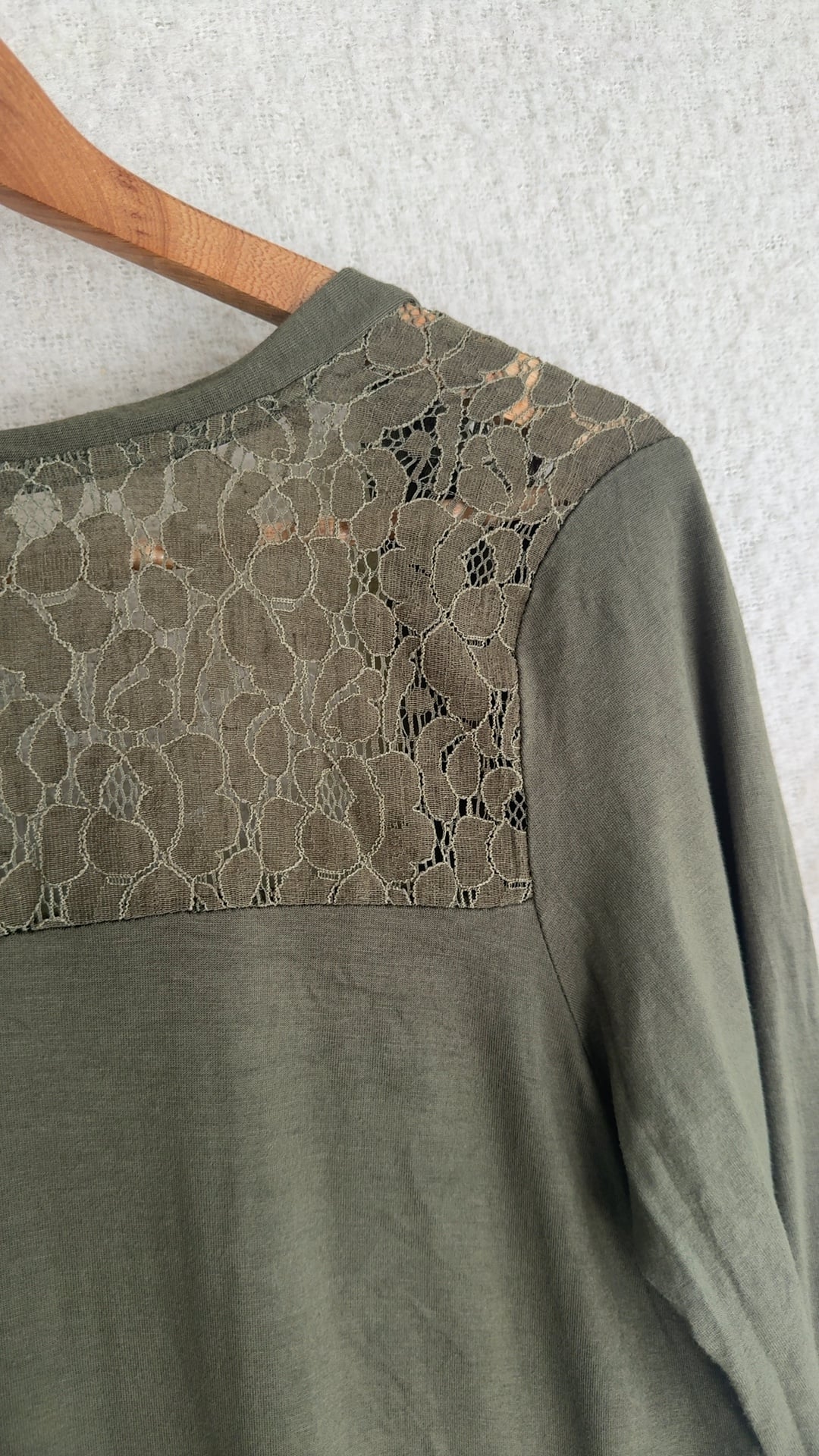 Klass Khaki Lace Back Top Medium Soft Viscose Knit Stylish Layered Look image 4