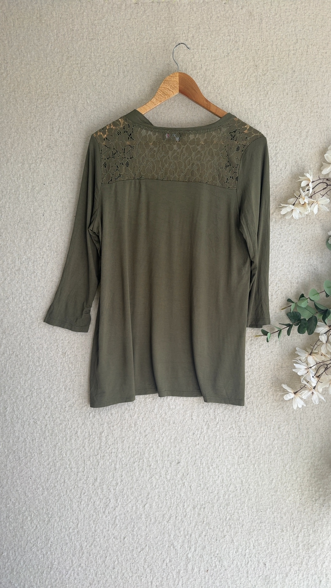 Klass Khaki Lace Back Top Medium Soft Viscose Knit Stylish Layered Look image 5