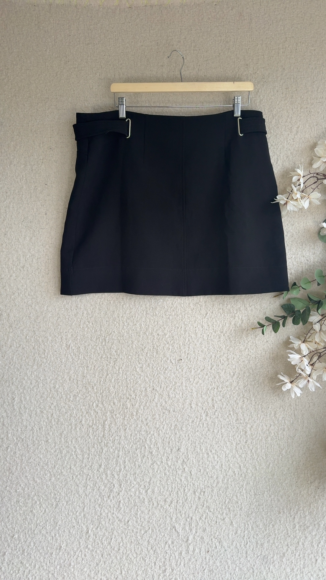New Look Black Skirt UK 18 Classic Zipped Elegant Office Wear