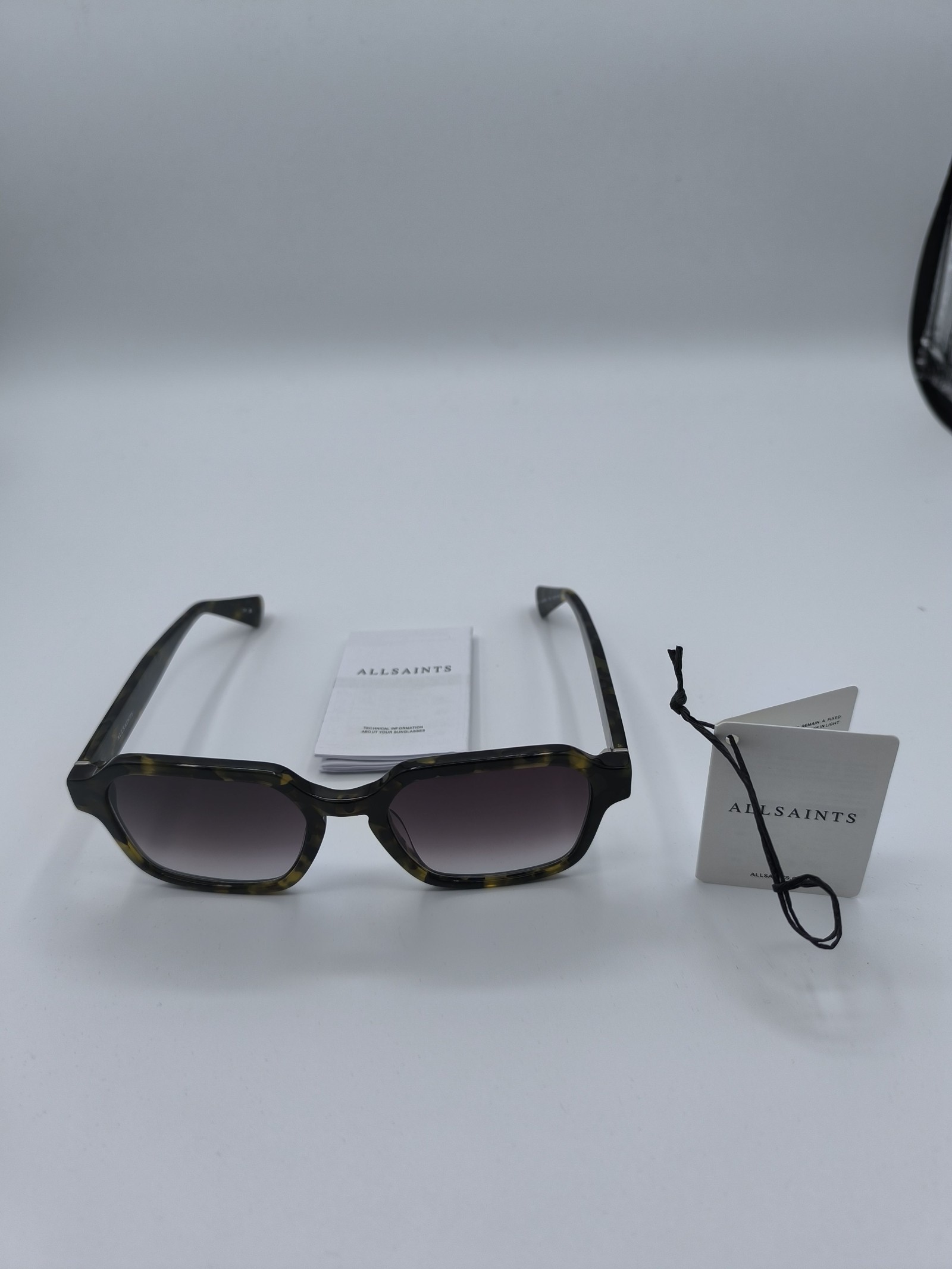 AllSaints Designer sunglasses Camo Tortoise Sunglasses Gradient Lens Brand new image 2