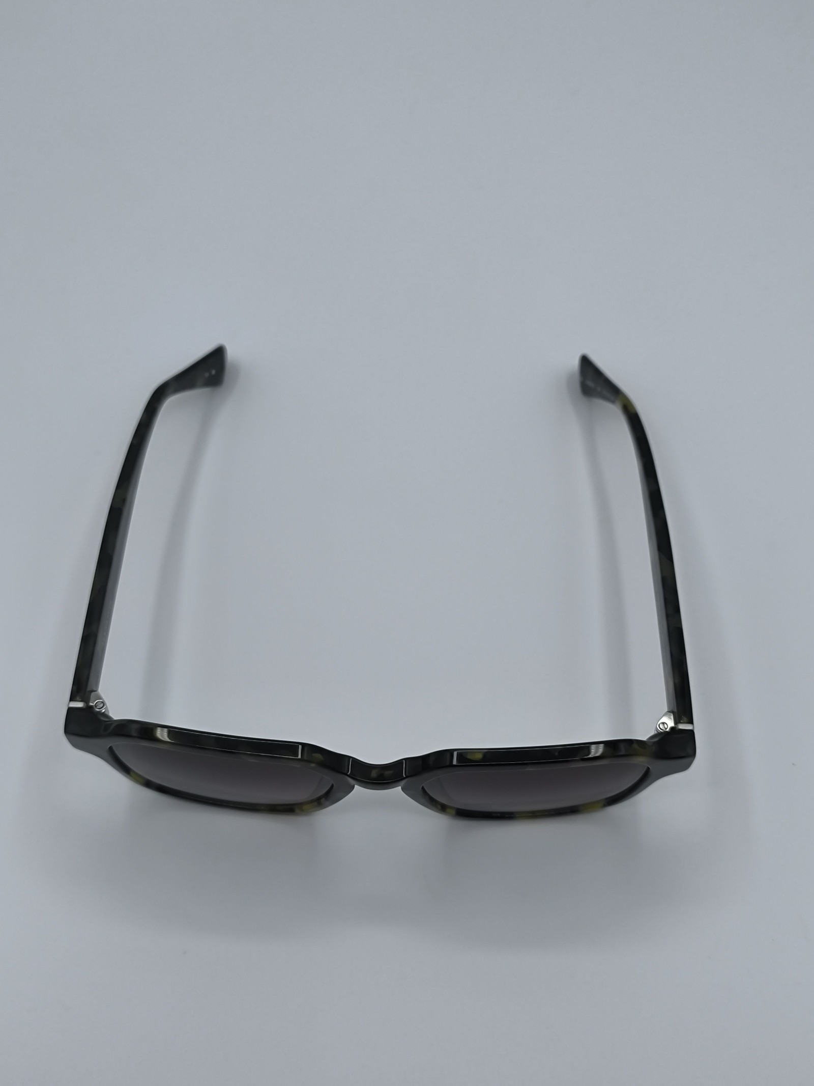 AllSaints Designer sunglasses Camo Tortoise Sunglasses Gradient Lens Brand new image 3