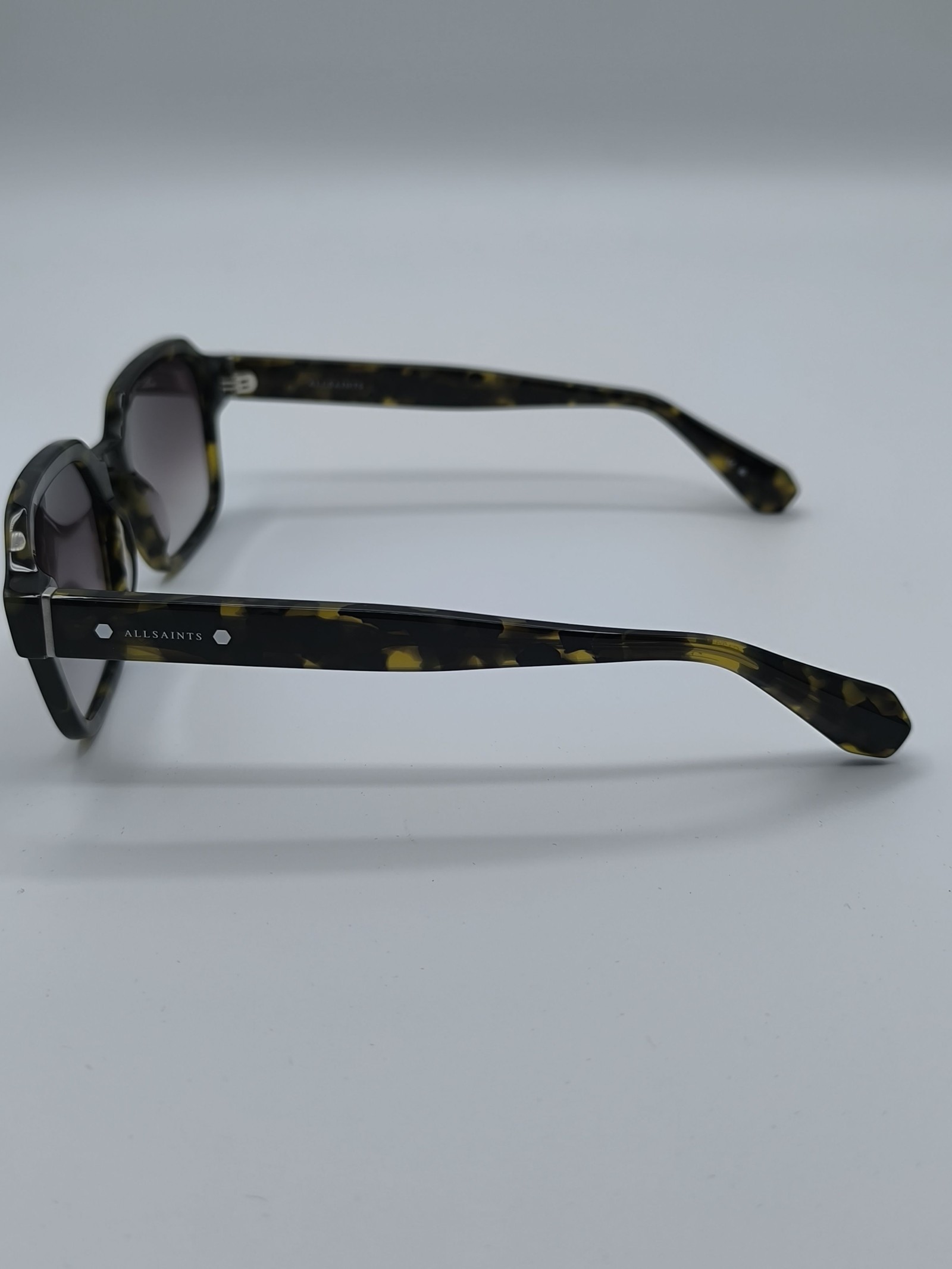 AllSaints Designer sunglasses Camo Tortoise Sunglasses Gradient Lens Brand new image 4