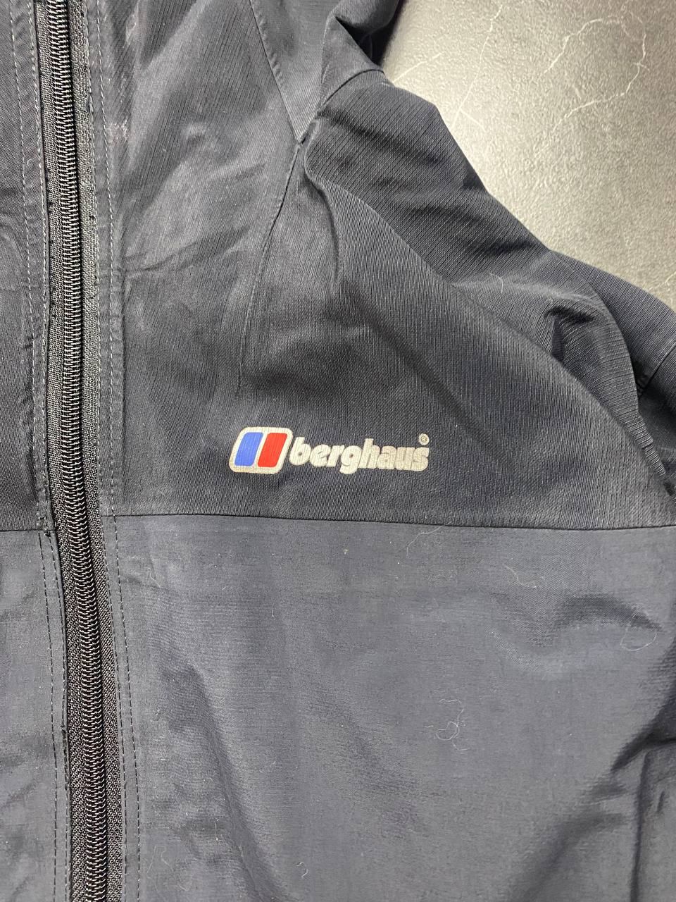 Berghaus Black Waterproof Jacket Medium Hooded image 3