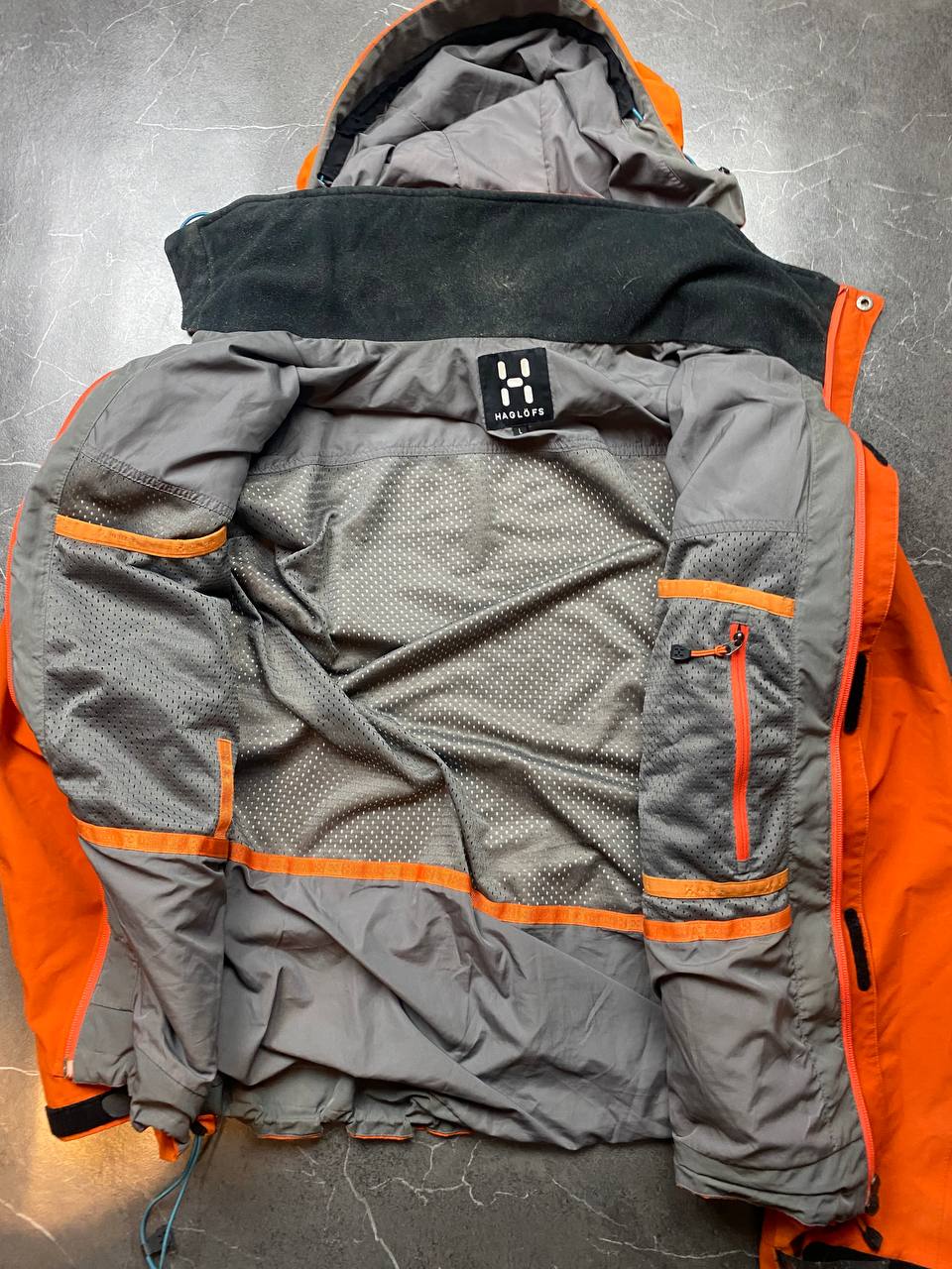 Haglofs Orange Waterproof Outdoor Jacket M Technical Hooded image 2