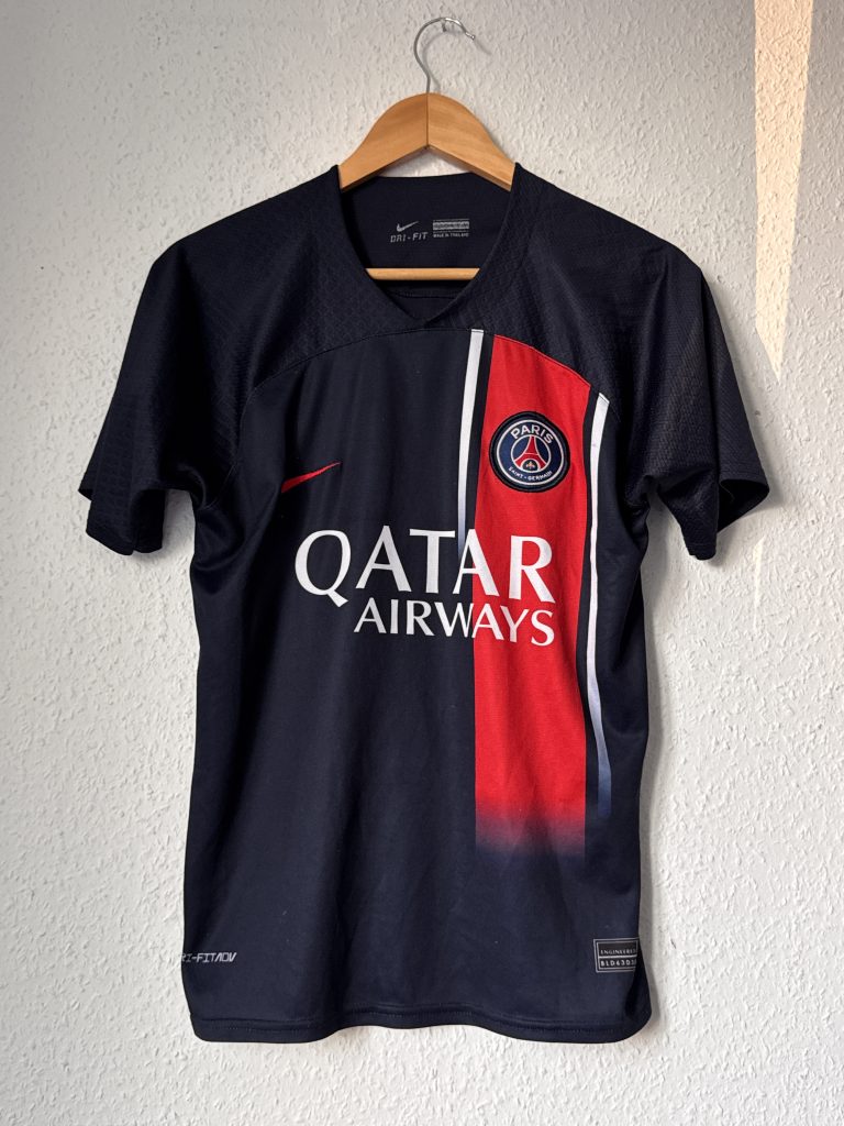 Nike Navy & Red Paris Saint-Germain Football Jersey Large 3028
