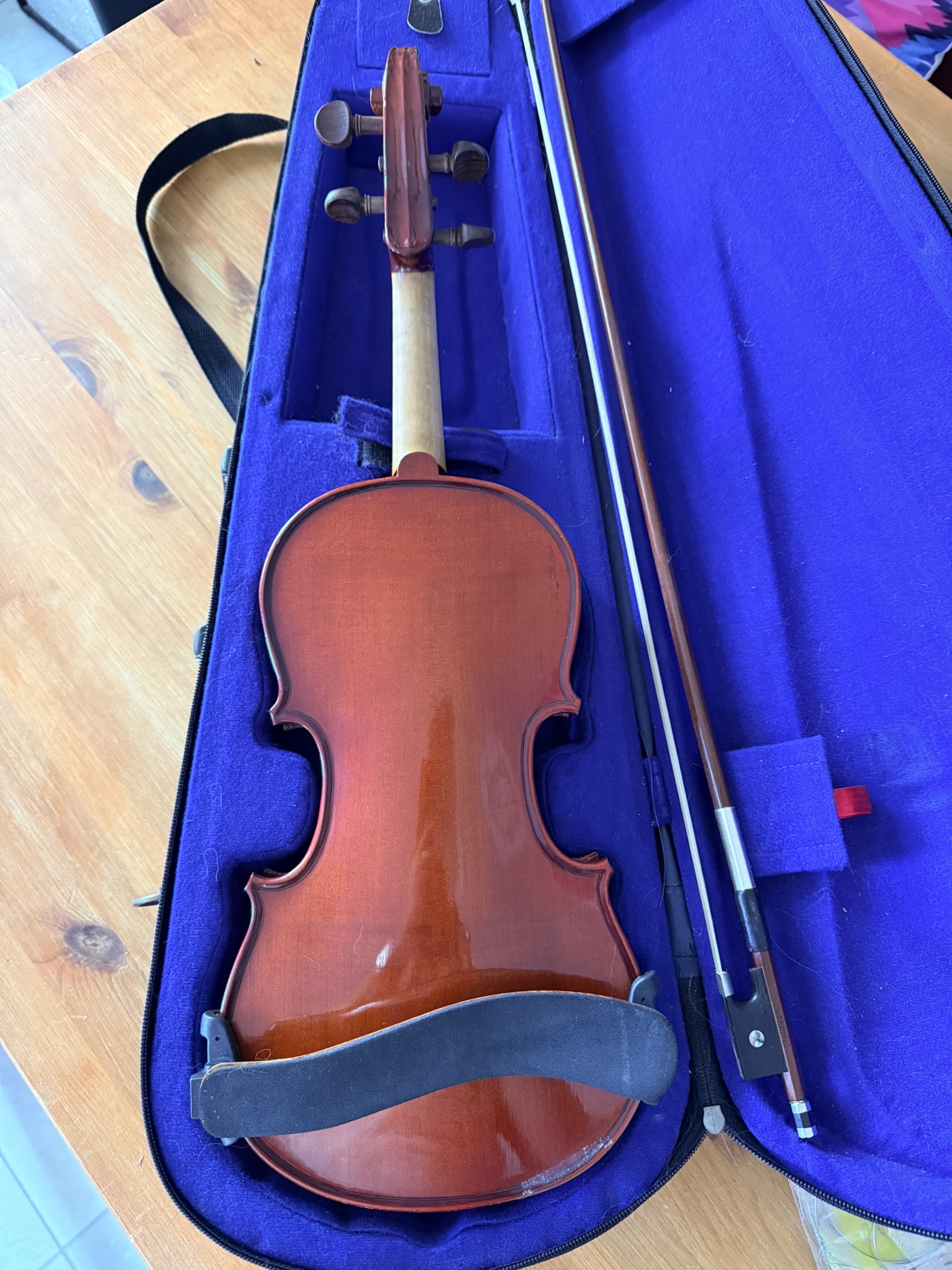 3/4 size Stentor Student 1 Violin and full size A Breton Bow with case image 4