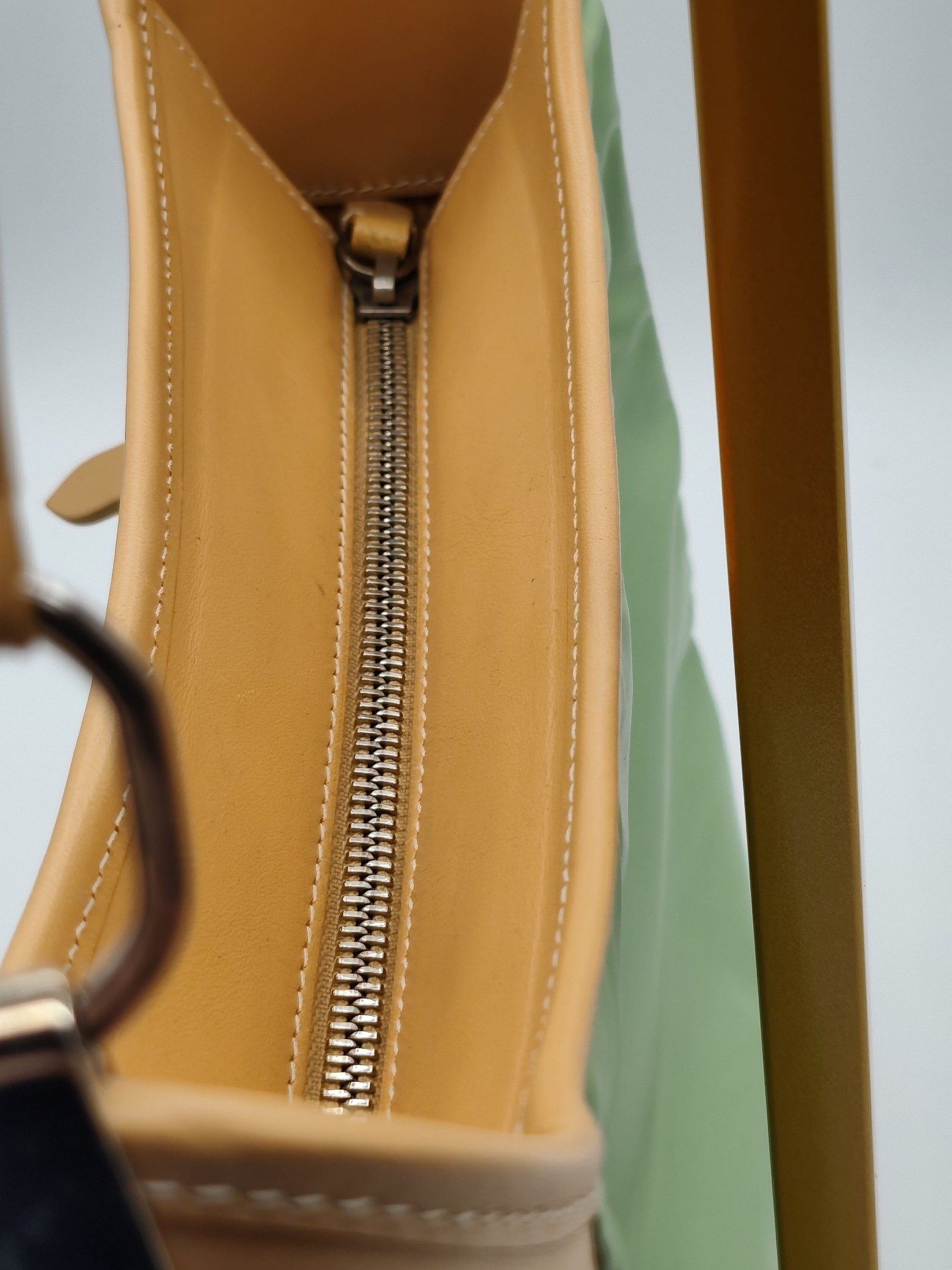 Hunting World Yellow & Green Nylon & Leather Shoulder Bag Other image 3