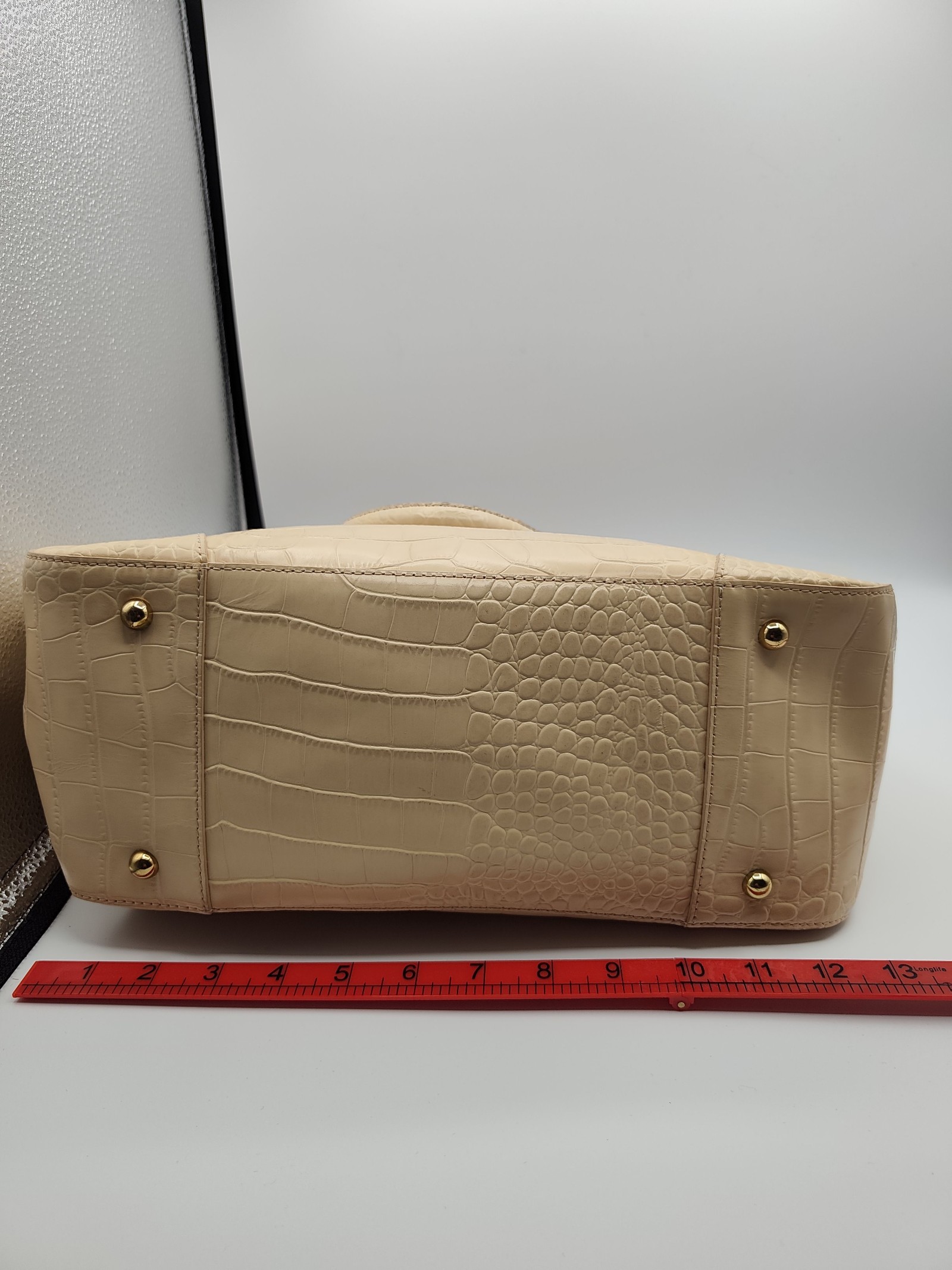 Samantha Thavasa Beige Croc Effect Tote Bag Other image 4