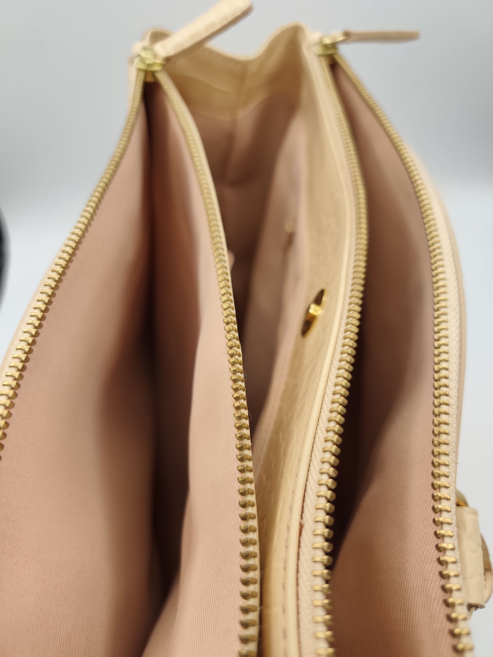 Samantha Thavasa Beige Croc Effect Tote Bag Other image 8