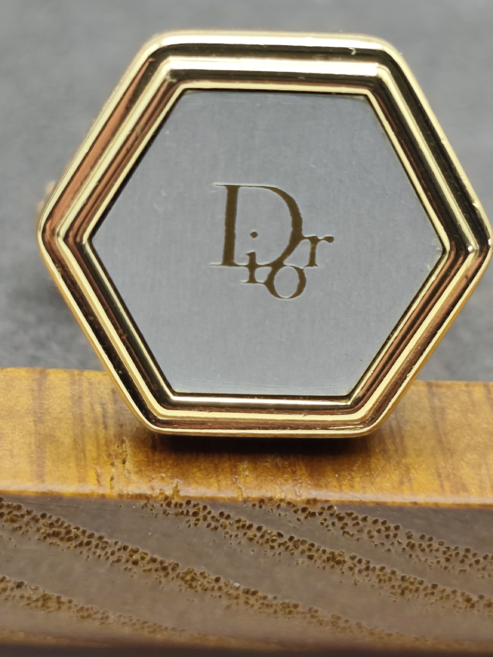 Christian Dior Gold & White Hexagon Cufflinks & Tie Clip Set Other image 5