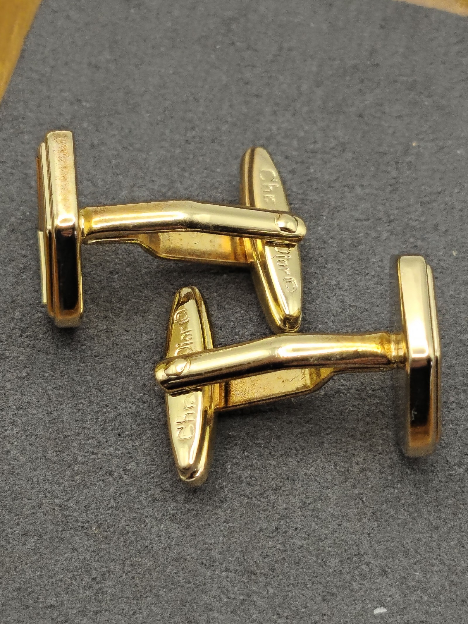 Christian Dior Gold & White Hexagon Cufflinks & Tie Clip Set Other image 6