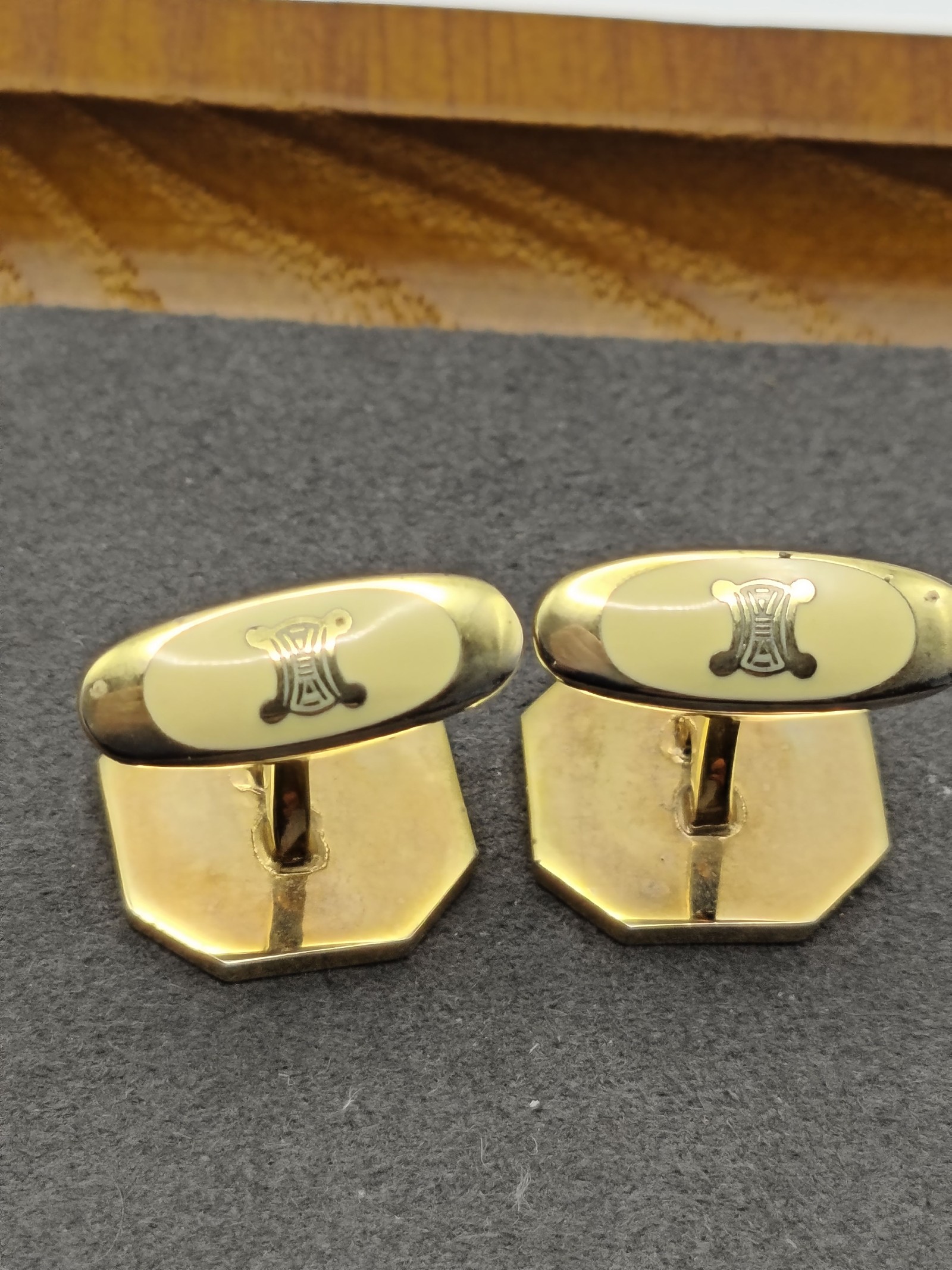 Celine Black & Red Octagonal Cufflinks & Tie Clip Set Other image 6