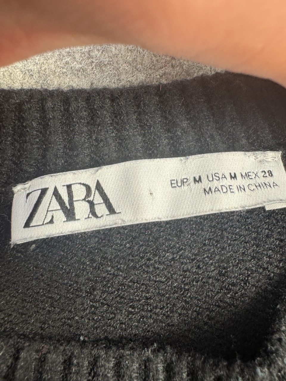 Zara Black & White Striped Crew Neck Jumper Men’s/Unisex M image 3