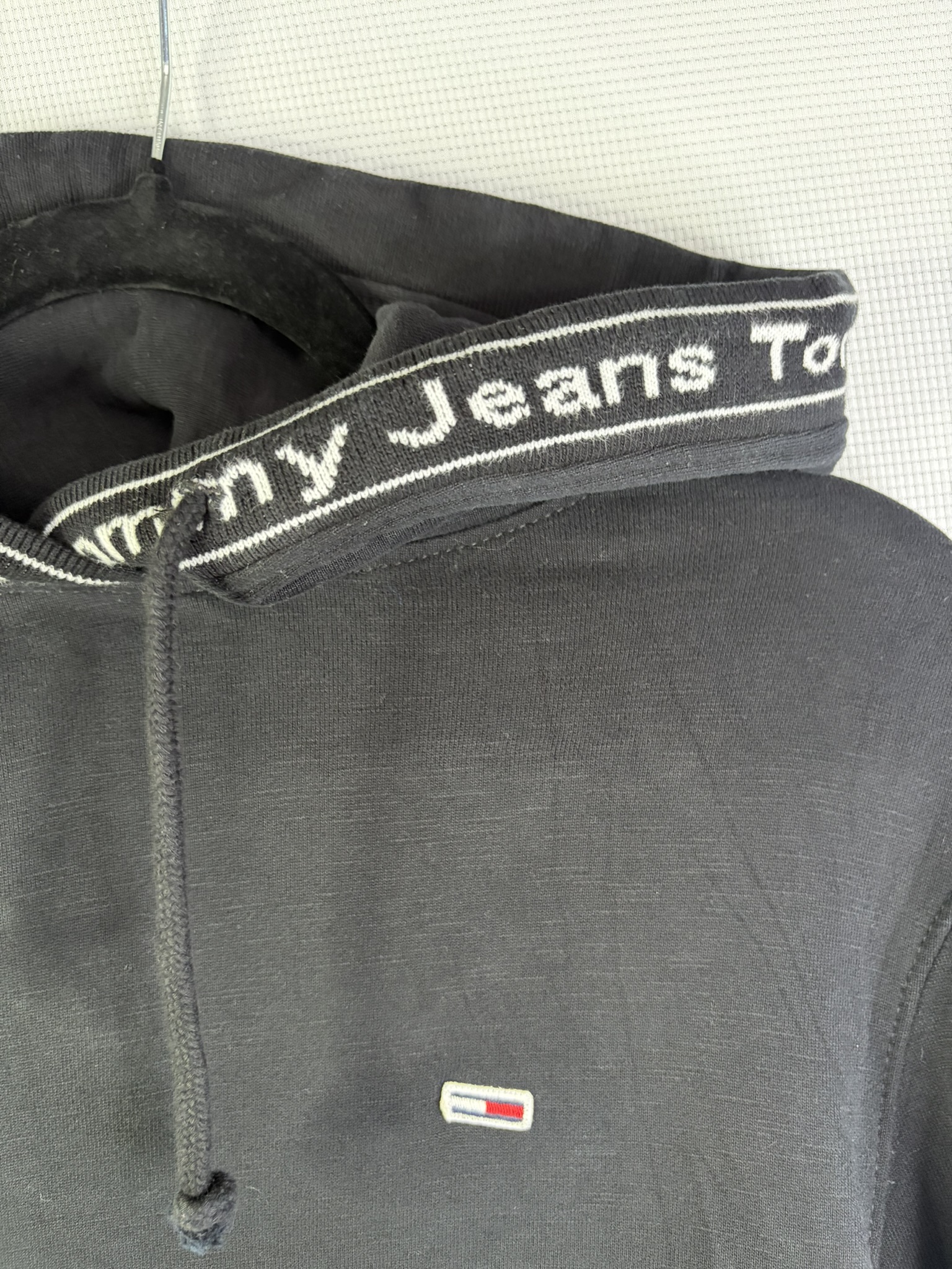 Tommy Jeans Black Hoodie Small Logo Detail Small image 4