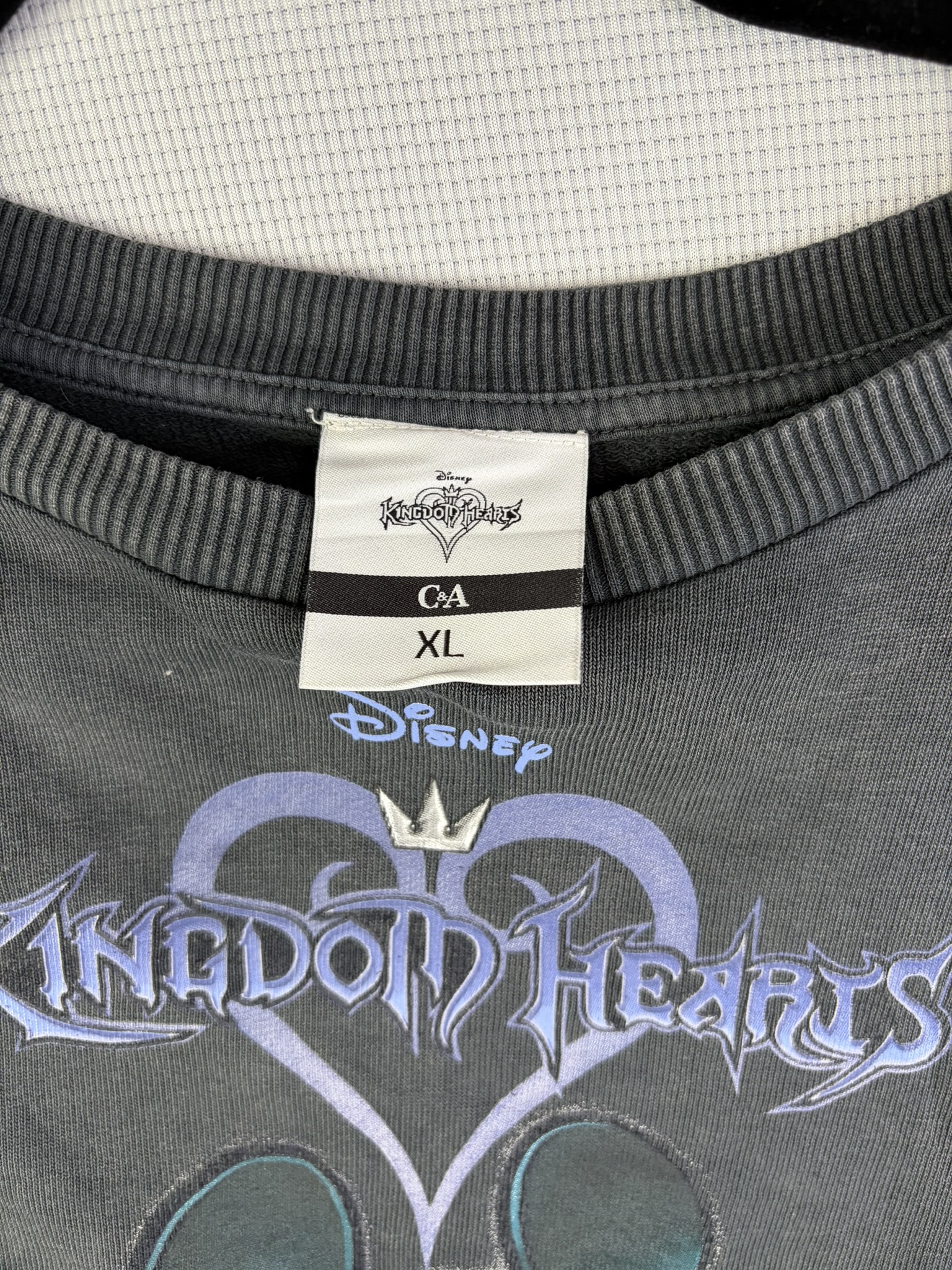 C&A Disney Kingdom Hearts Grey Cotton Sweatshirt XL image 3