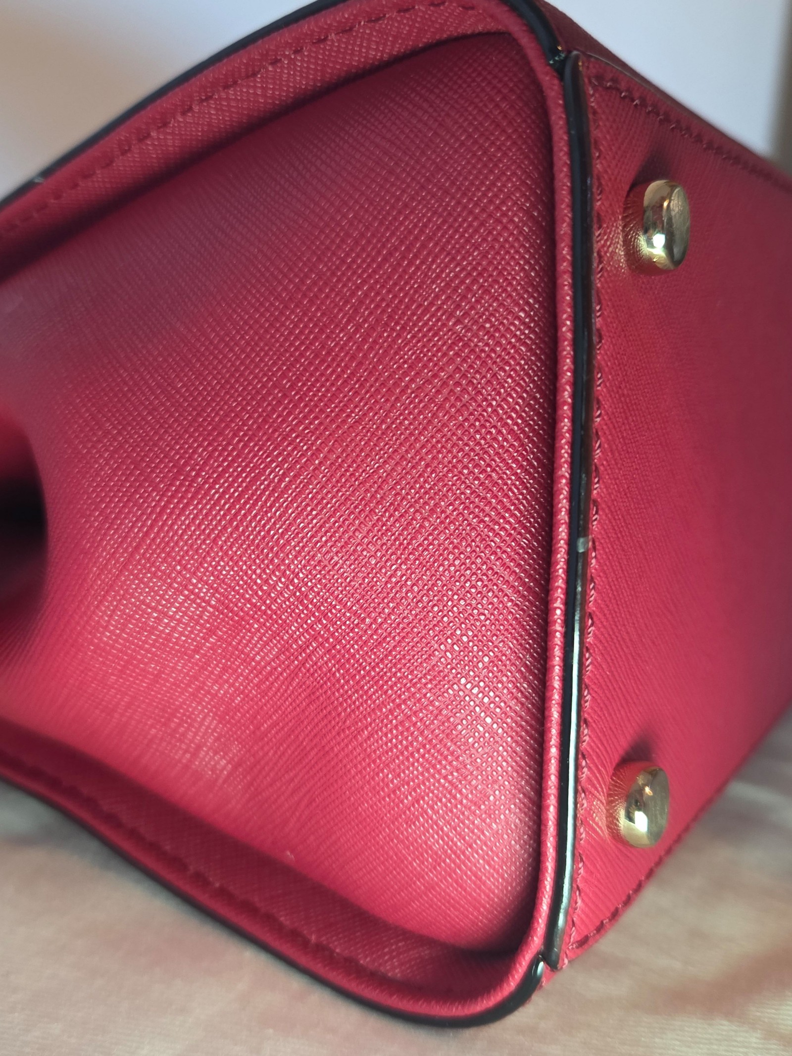 Kate Spade Red Saffiano Leather Small Tote Handbag image 7