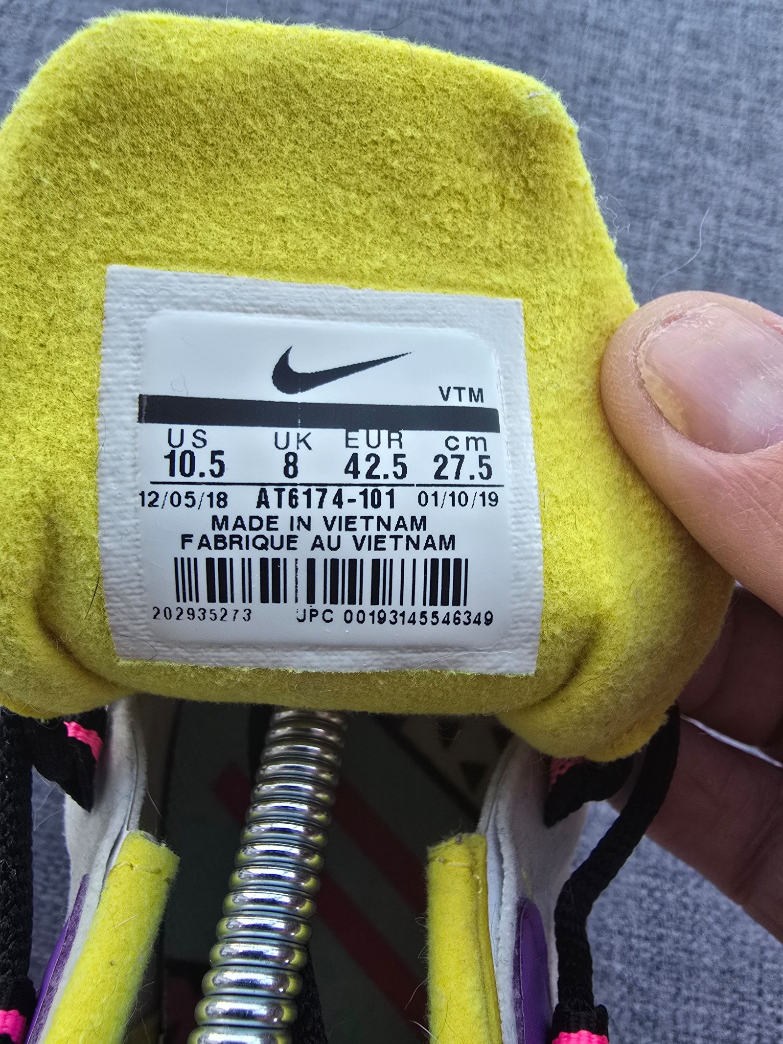 Nike White, Purple & Yellow Air Max 270 React UK 6.5 Trainers image 7