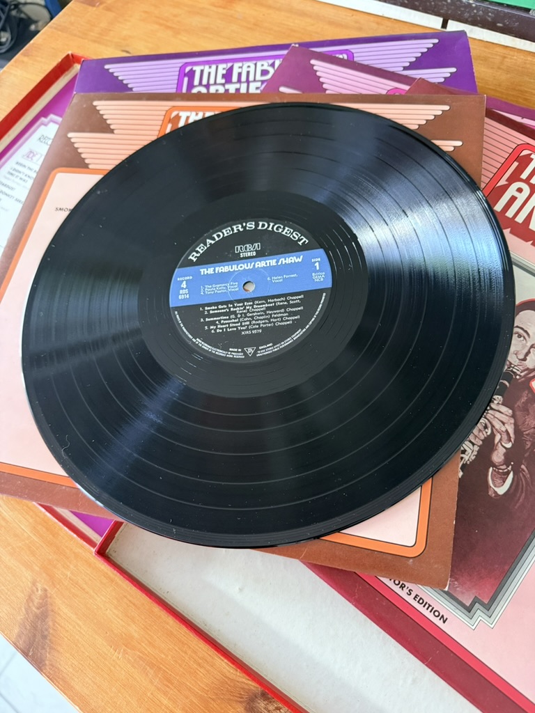 The Fabulous Artie Shaw Jazz Record Collector's Edition Box set image 4