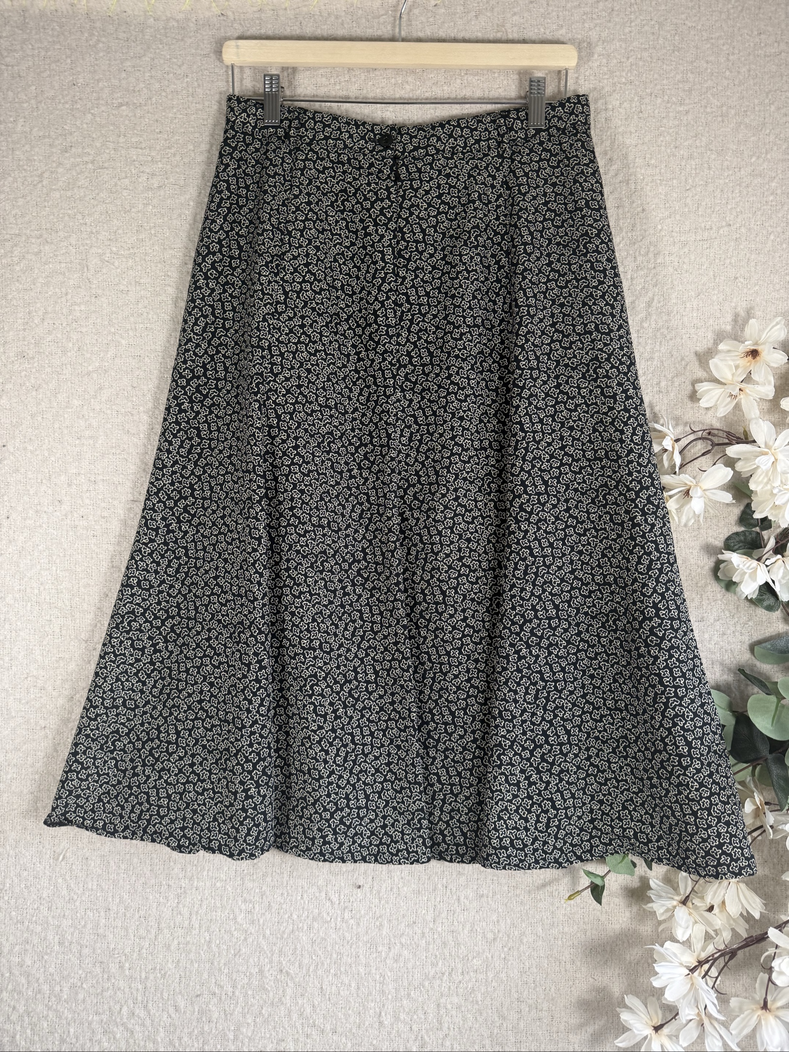 Viyella Black & White Floral Midi Skirt UK 14 Petite Classic A-Line image 4