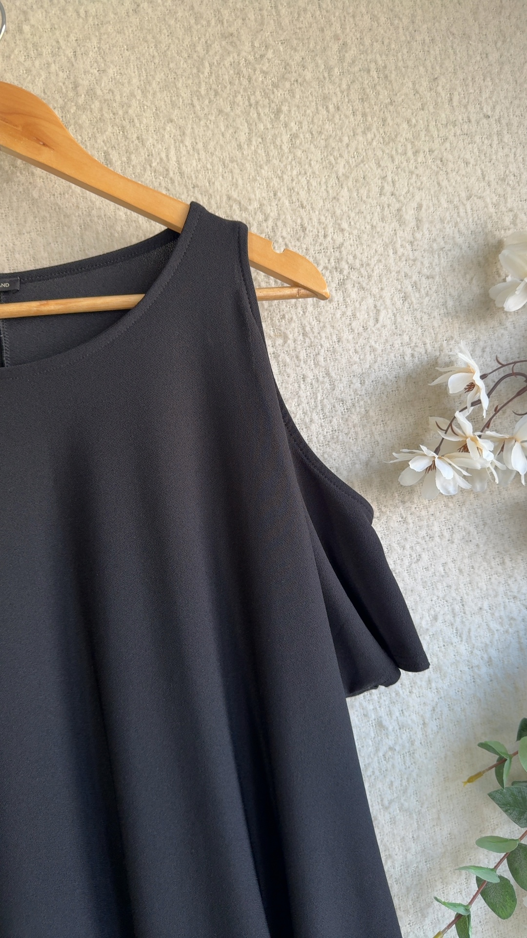 River Island Black Cold Shoulder Dress UK 14 Classic Sleeveless Swing Style image 3