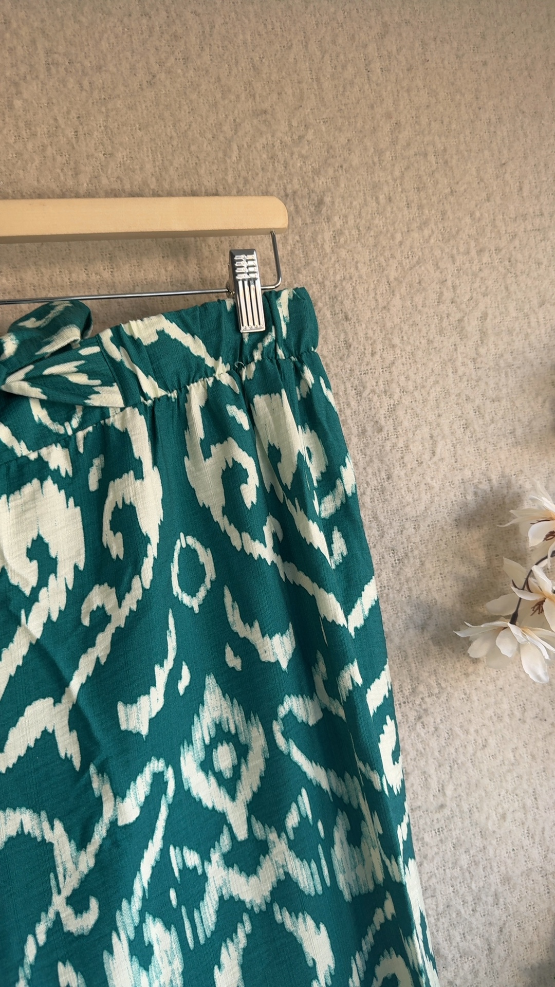 Primark Large Green & White Printed Wide Leg Trousers Large Comfortable Summer Fit image 2