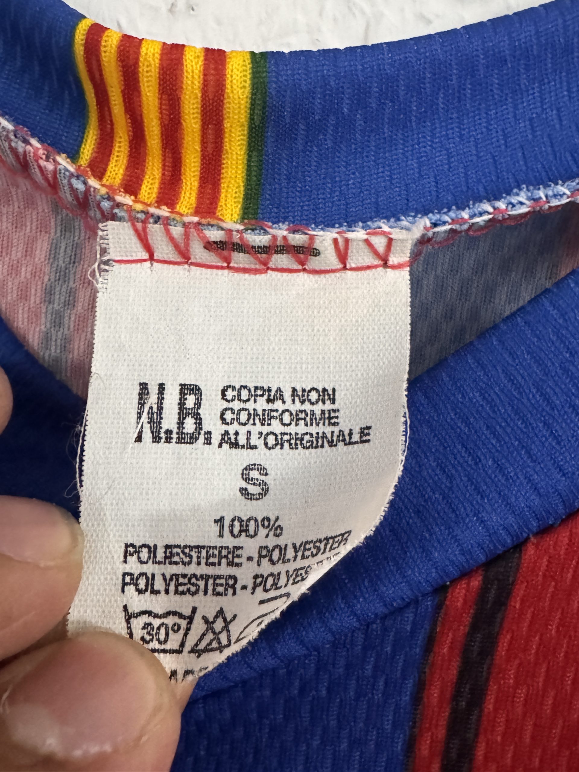 Barcelona Red & Blue Soccer Jersey Messi Unisex Small 3042 image 6