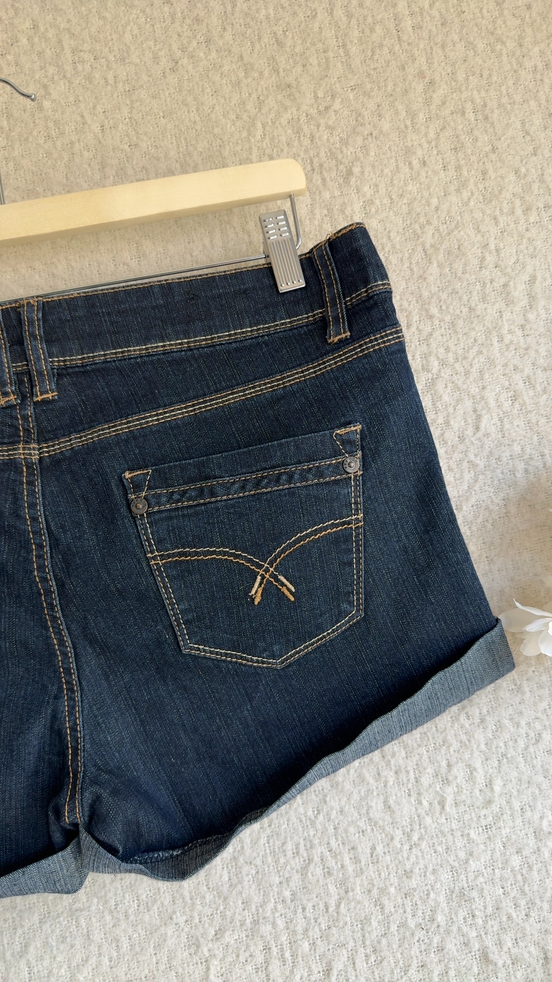 Yes Yes Denim Blue Dark Wash Denim Shorts UK 12 Cuffed Casual Summer image 4