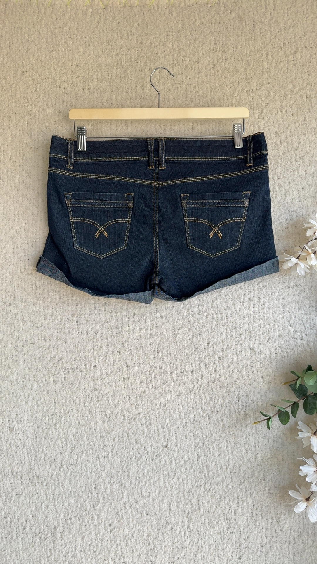Yes Yes Denim Blue Dark Wash Denim Shorts UK 12 Cuffed Casual Summer image 5
