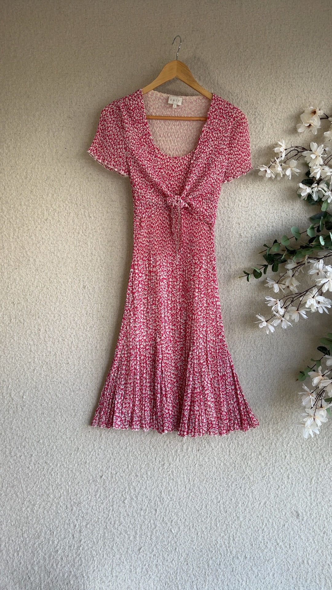 East Pink & White Floral Tie Front Pleated Dress UK 8 Summer Casual Chic