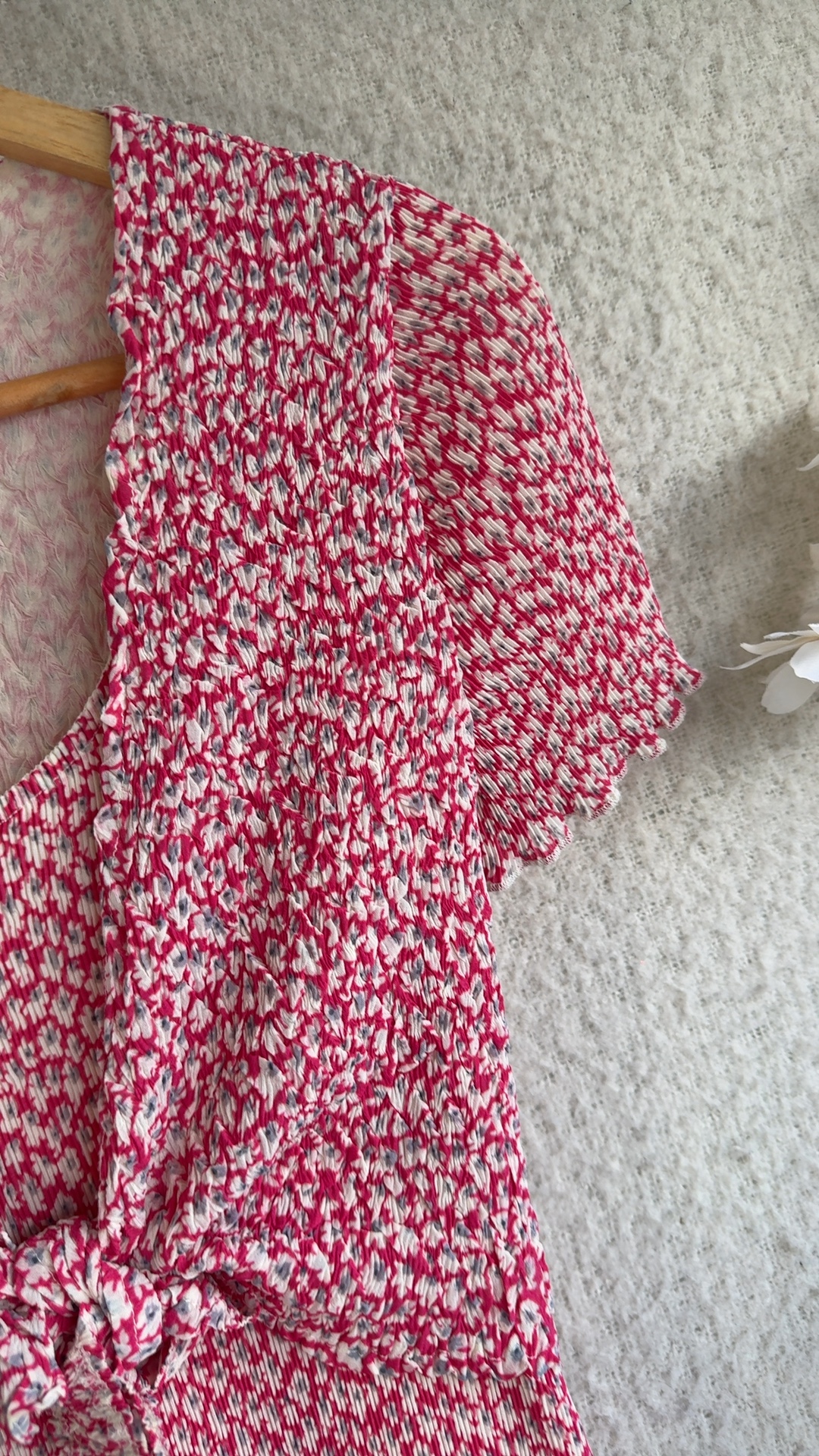 East Pink & White Floral Tie Front Pleated Dress UK 8 Summer Casual Chic image 3