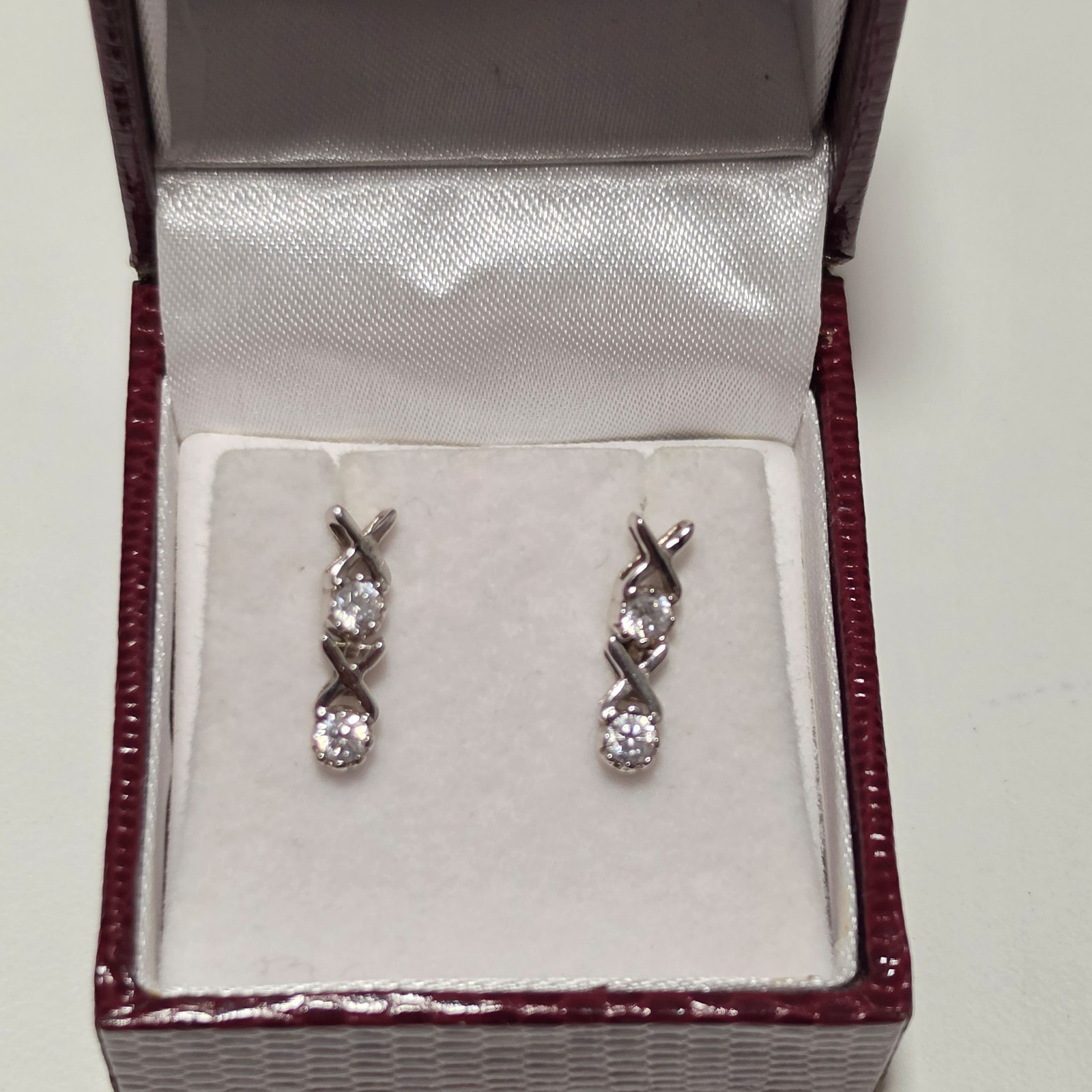 925 Steling Silver Colour Crystal Drop Earrings . B3