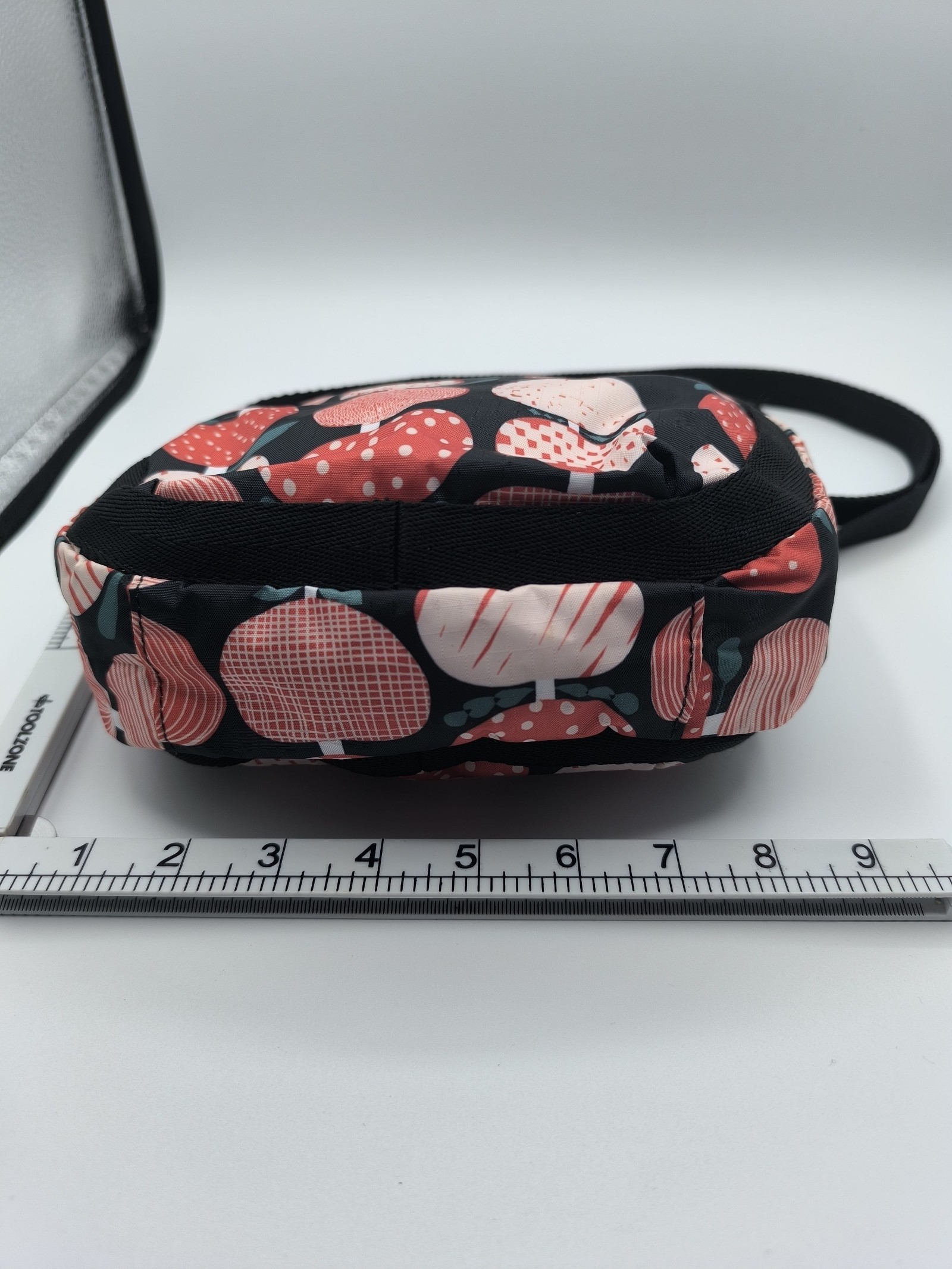LeSportsac Black & Coral Printed Tote Bag Other image 4