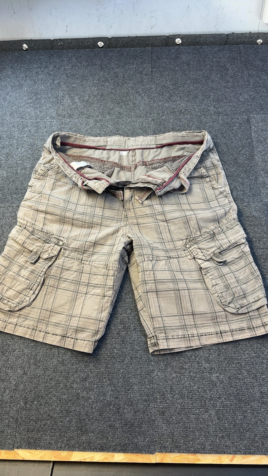 Burton Grey Checked Cargo Shorts Waist 36