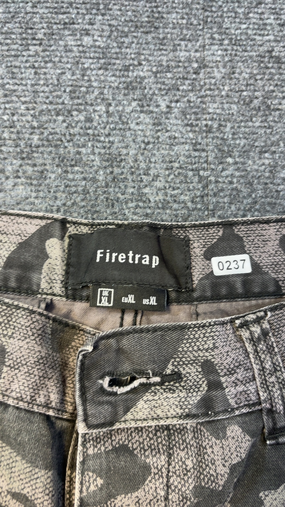 Firetrap Black & Beige Camouflage Cargo Shorts XL UK image 5