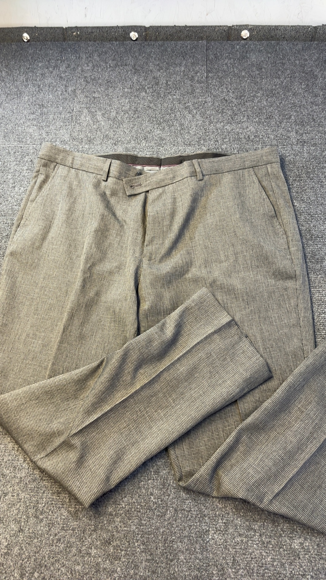 Taylor & Wright Grey Tailored Trousers 40R Polyester image 6