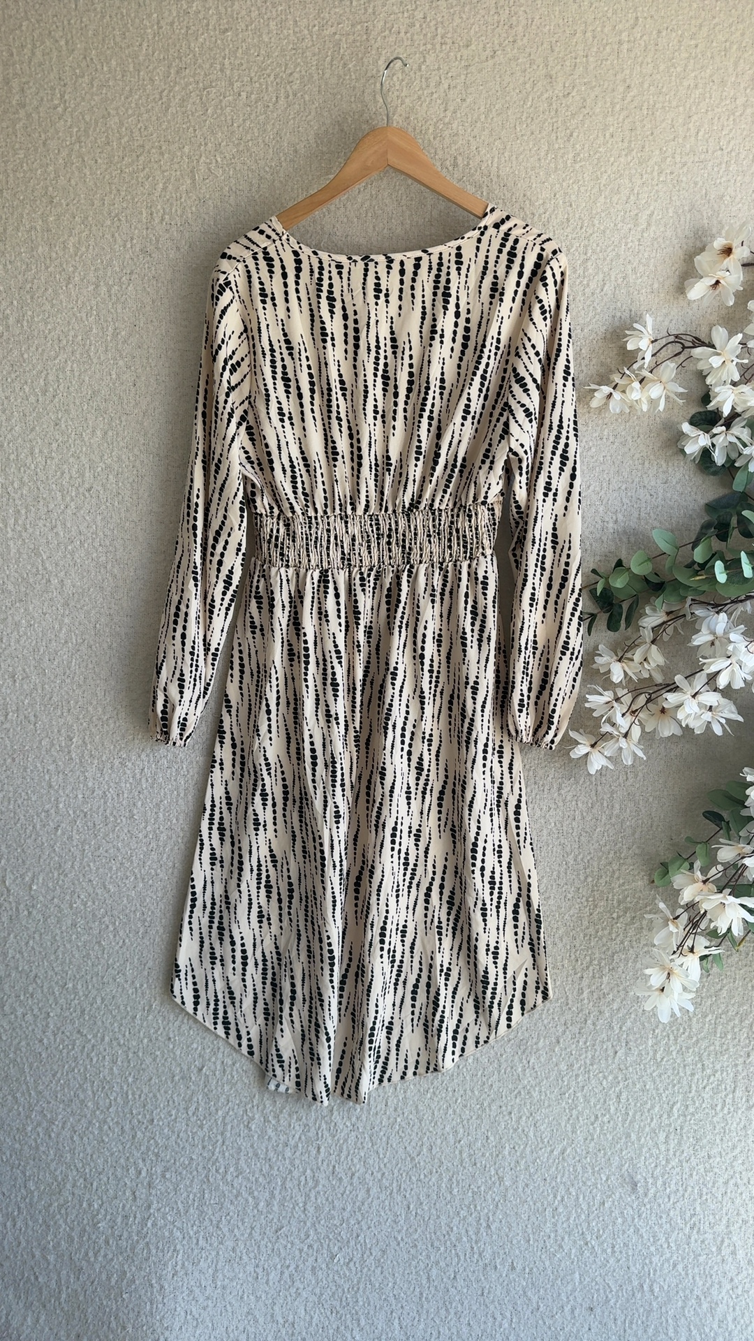 Cream & Black Patterned Long Sleeve Dress UK Medium Elegant Casual Stylish