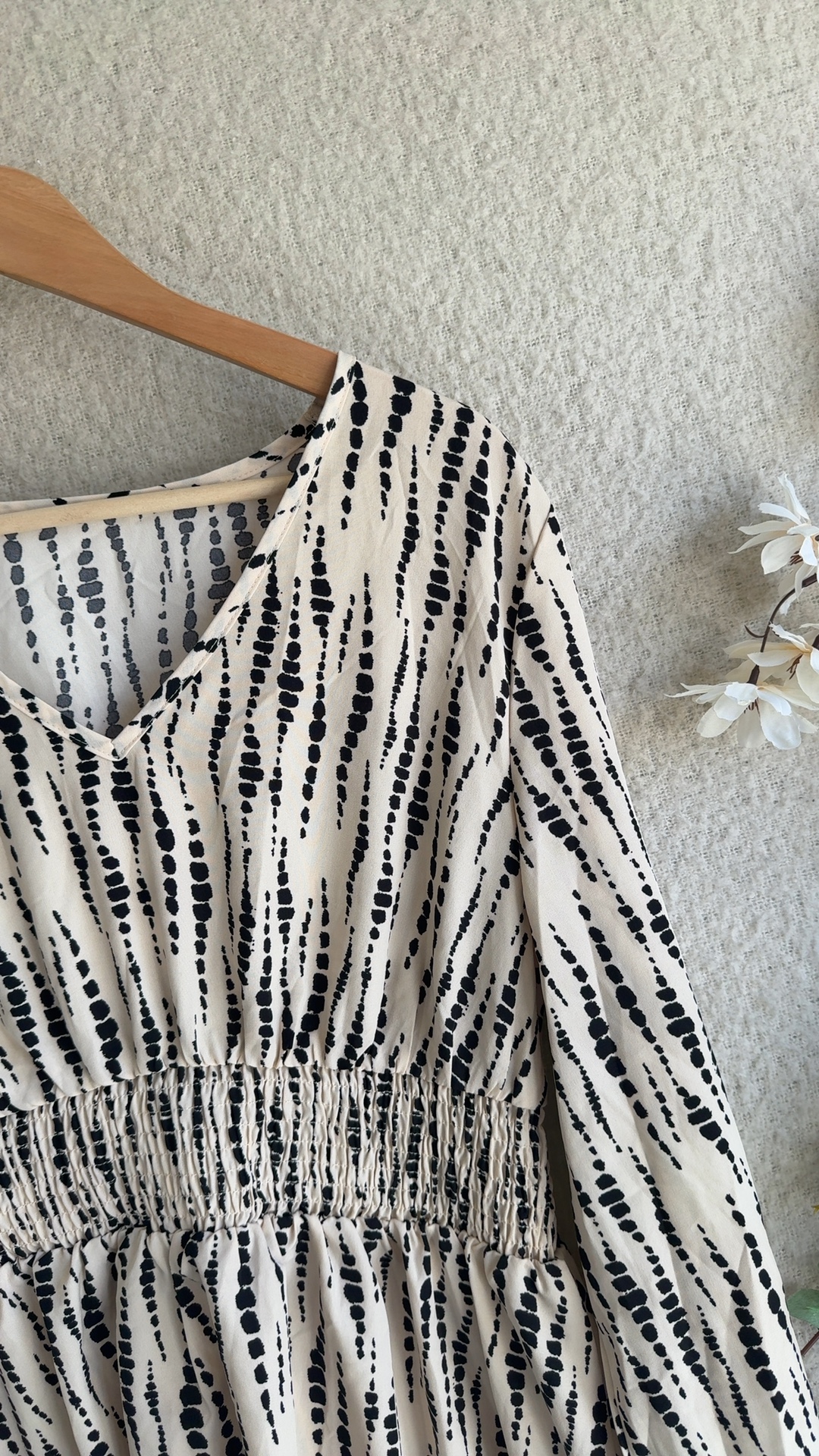 Cream & Black Patterned Long Sleeve Dress UK Medium Elegant Casual Stylish image 2