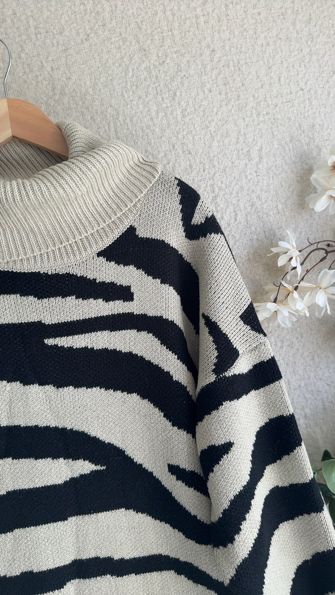 River Island Black & Beige Zebra Print Longline Knit Jumper UK M Stylish image 2