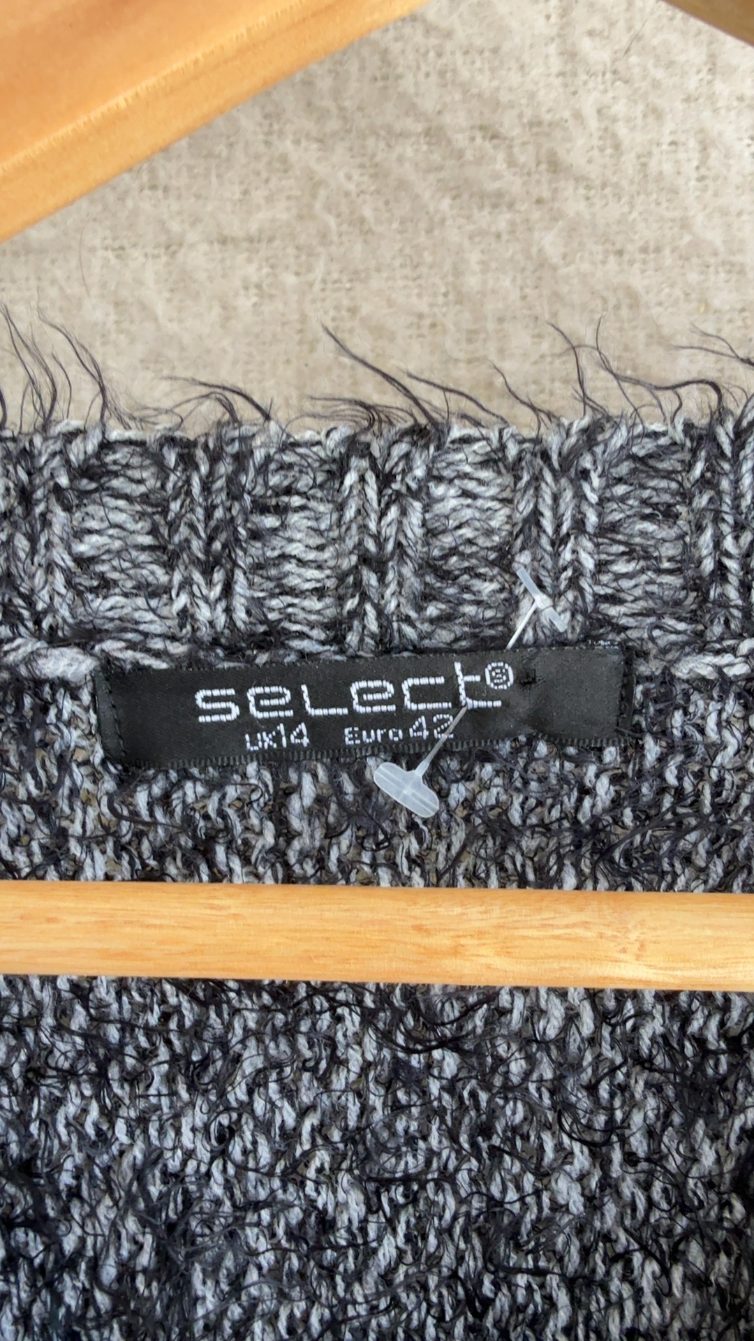 Select Black & Grey Knit Jumper UK 14 Textured Pocket Casual Style image 2