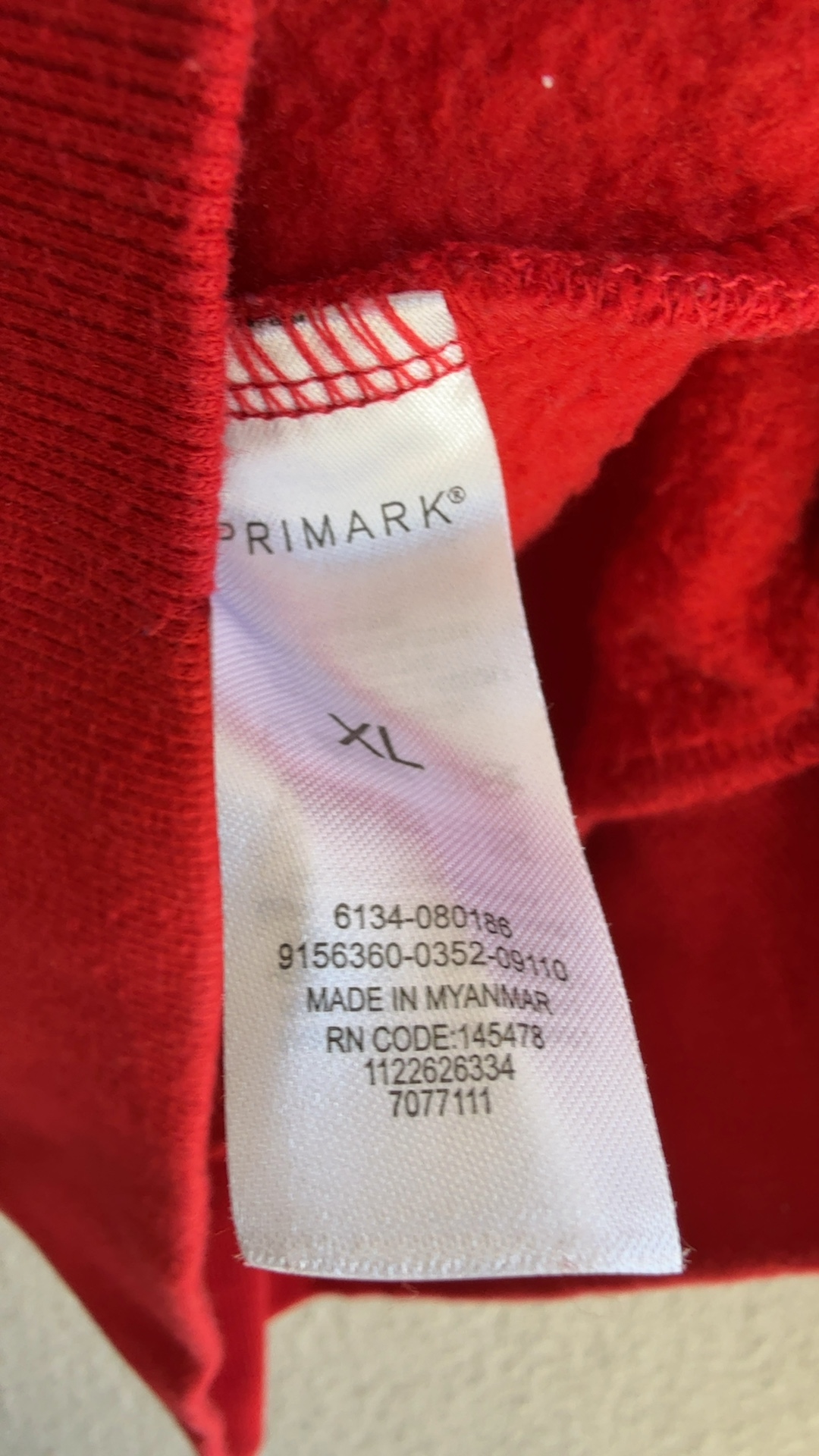 Primark Red Graphic Sweatshirt XL Bold Print Cozy Streetwear image 6