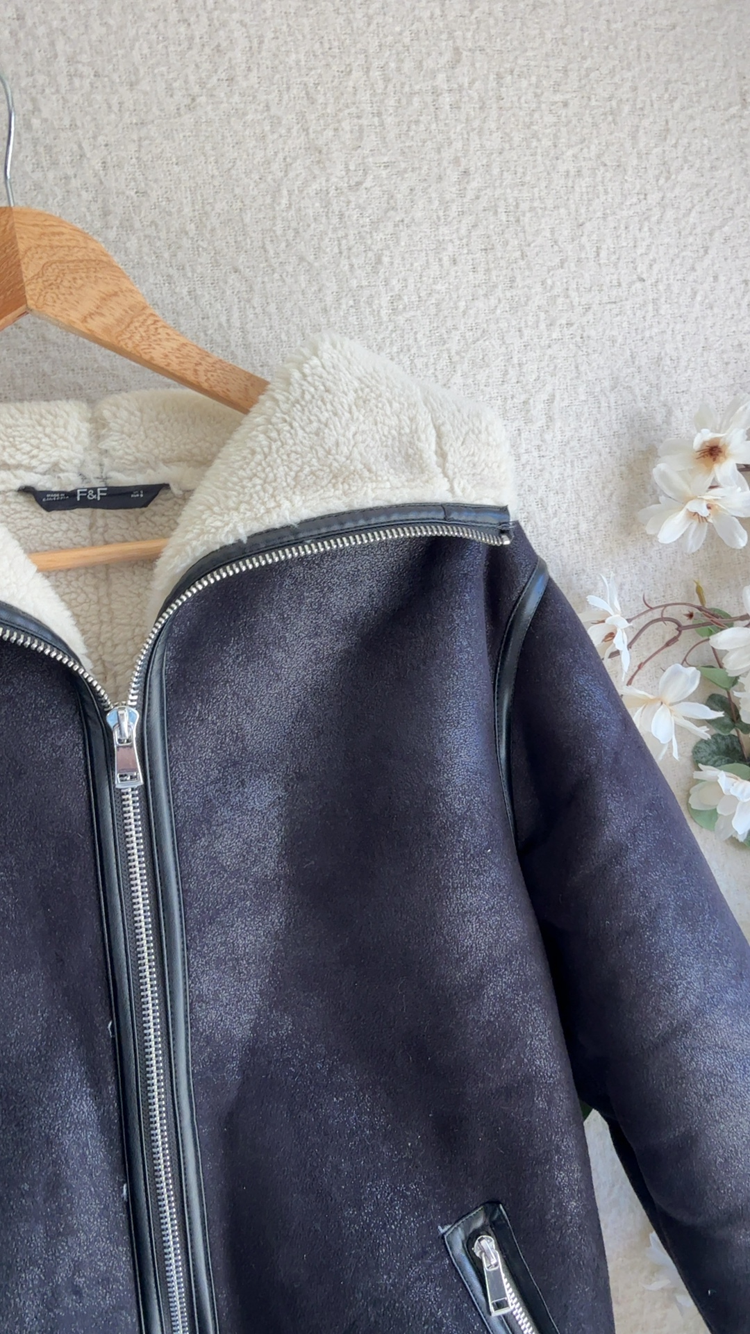 F&F Black Faux Shearling Jacket UK Small Beige Collar & Cuffs Winter Coat image 2