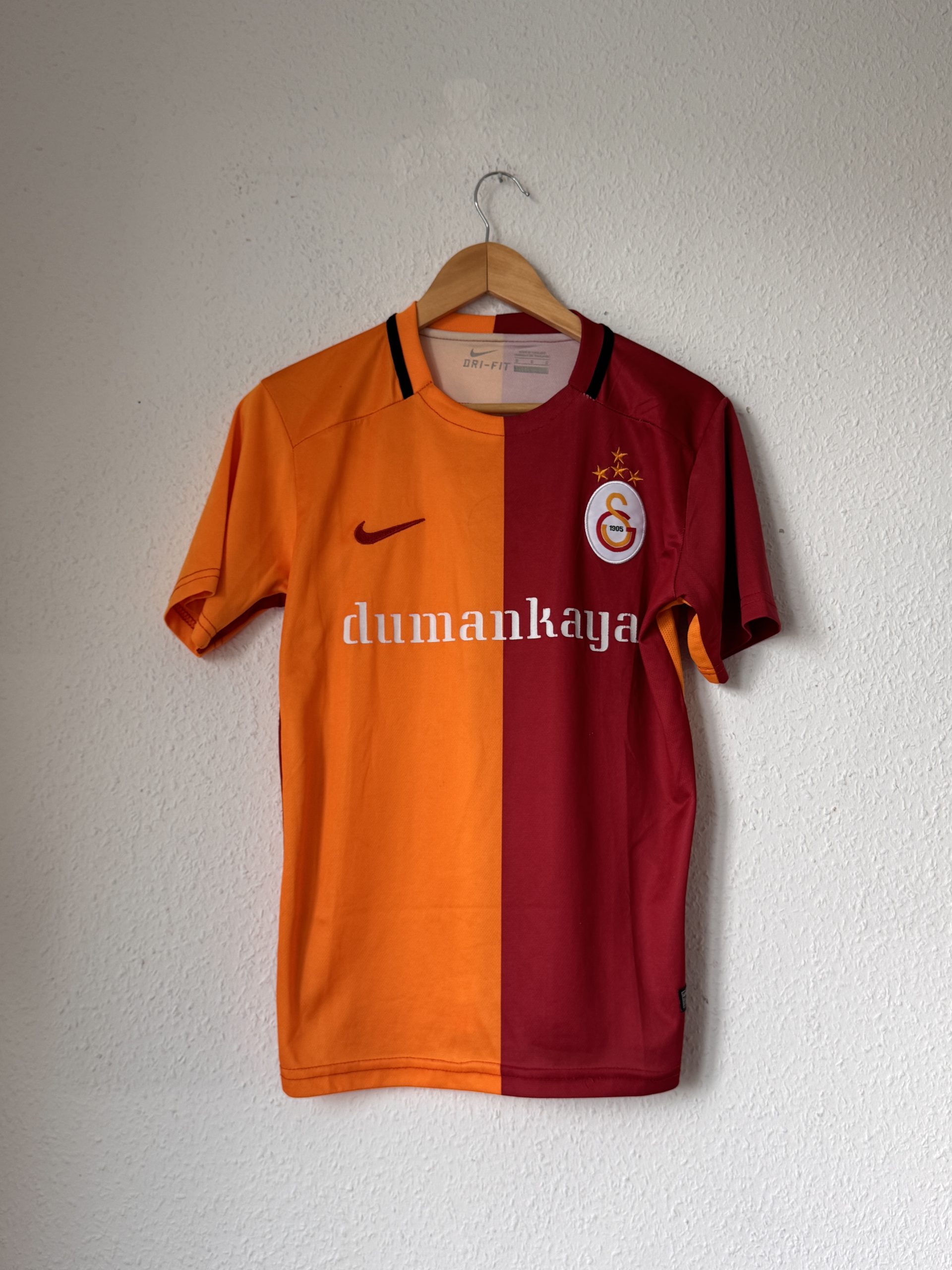Red & Orange Galatasaray Football Jersey M 3061