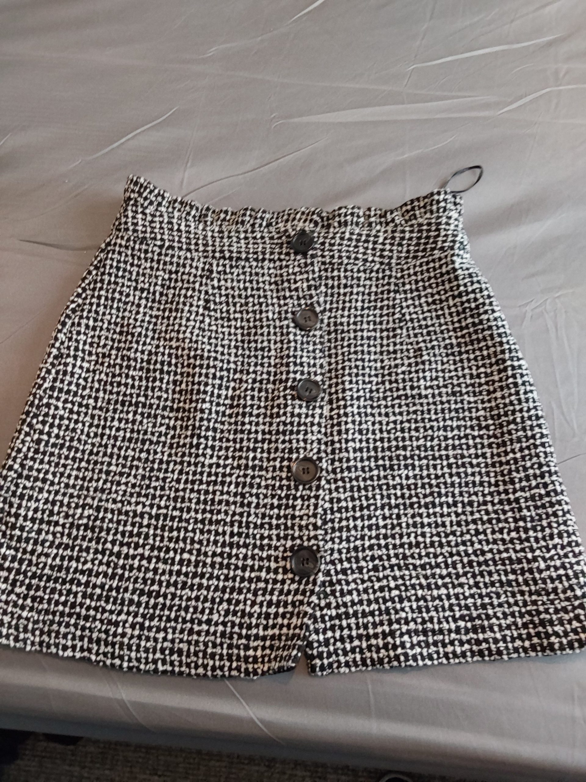 Topshop Black & White Button Front Tweed Skirt UK 8 Womans Ladies image 2