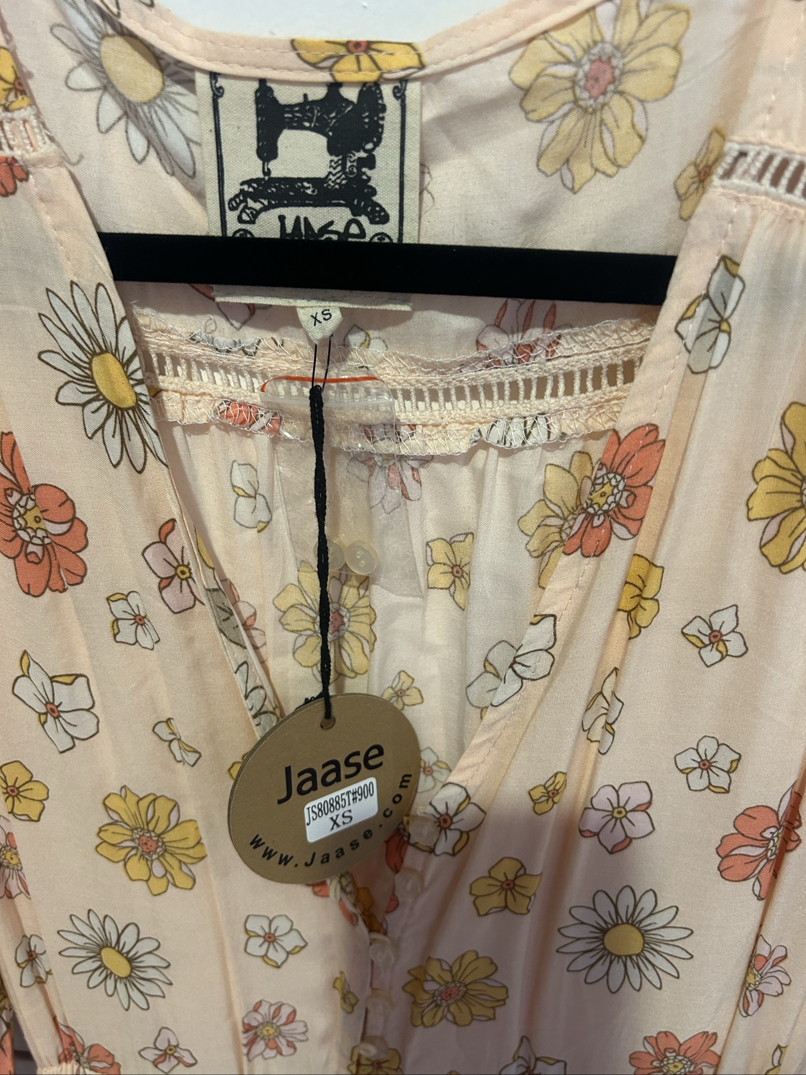 Jaase Women's Pink Floral Dress XS V-Neck Button Front image 2