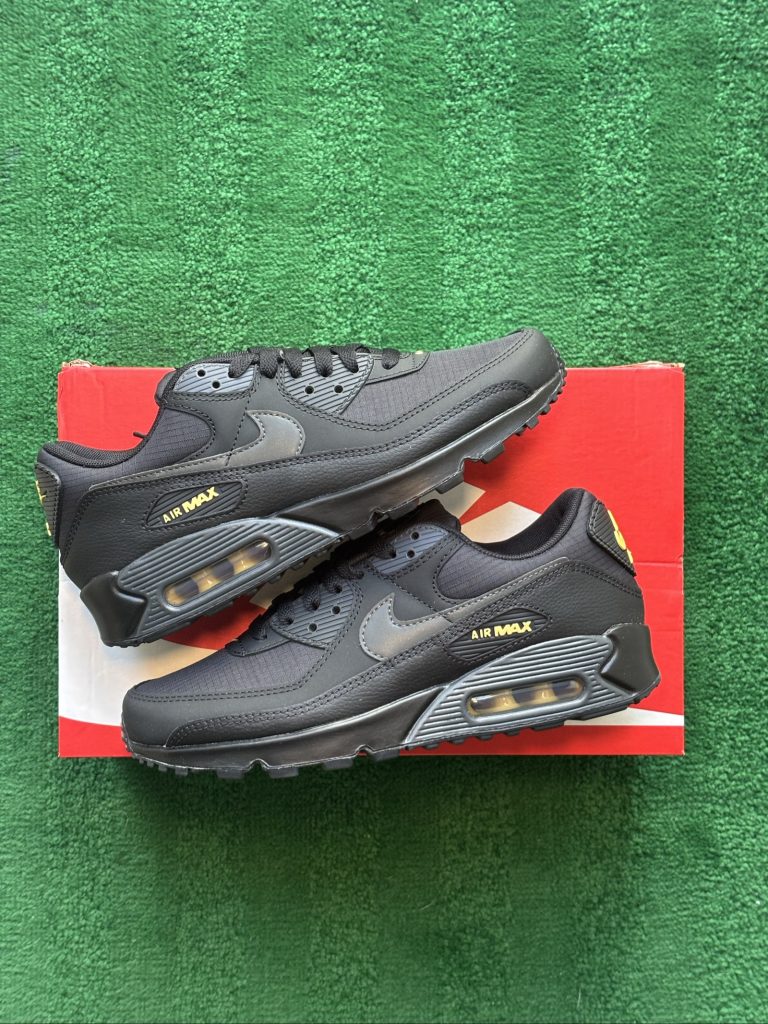 UK 6 Nike Air Max 90 | Black Buff Gold Batman IB7680-001 | New
